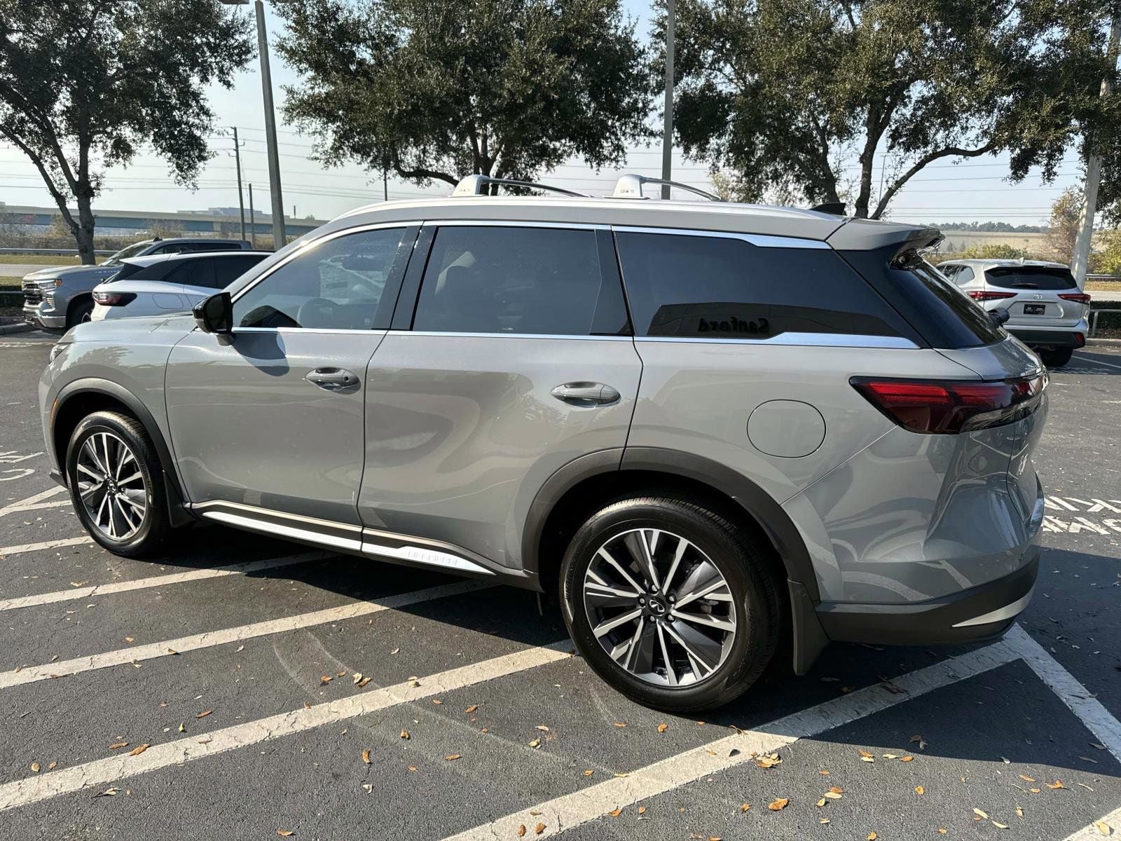 2026 INFINITI QX60 LUXE