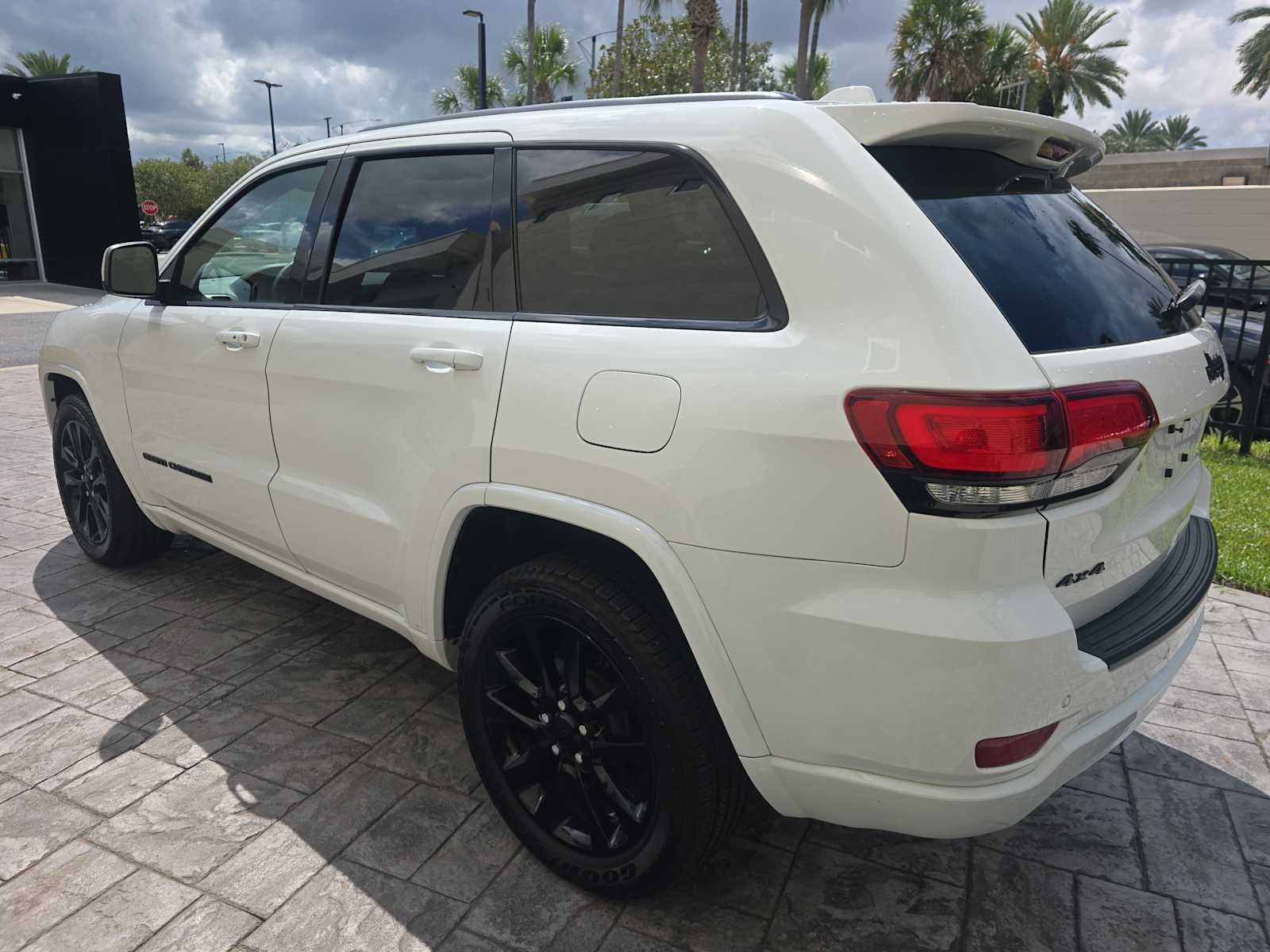 2019 Jeep Grand Cherokee Altitude