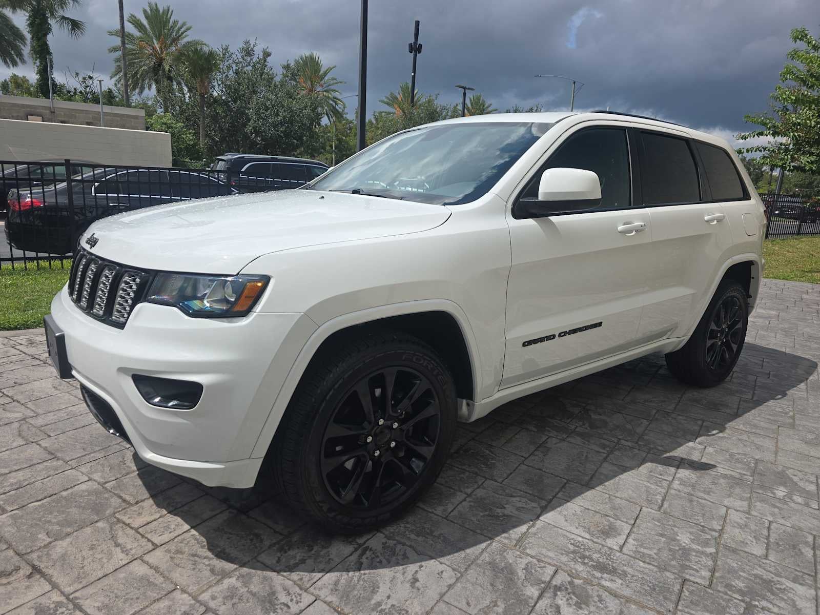 2019 Jeep Grand Cherokee Altitude