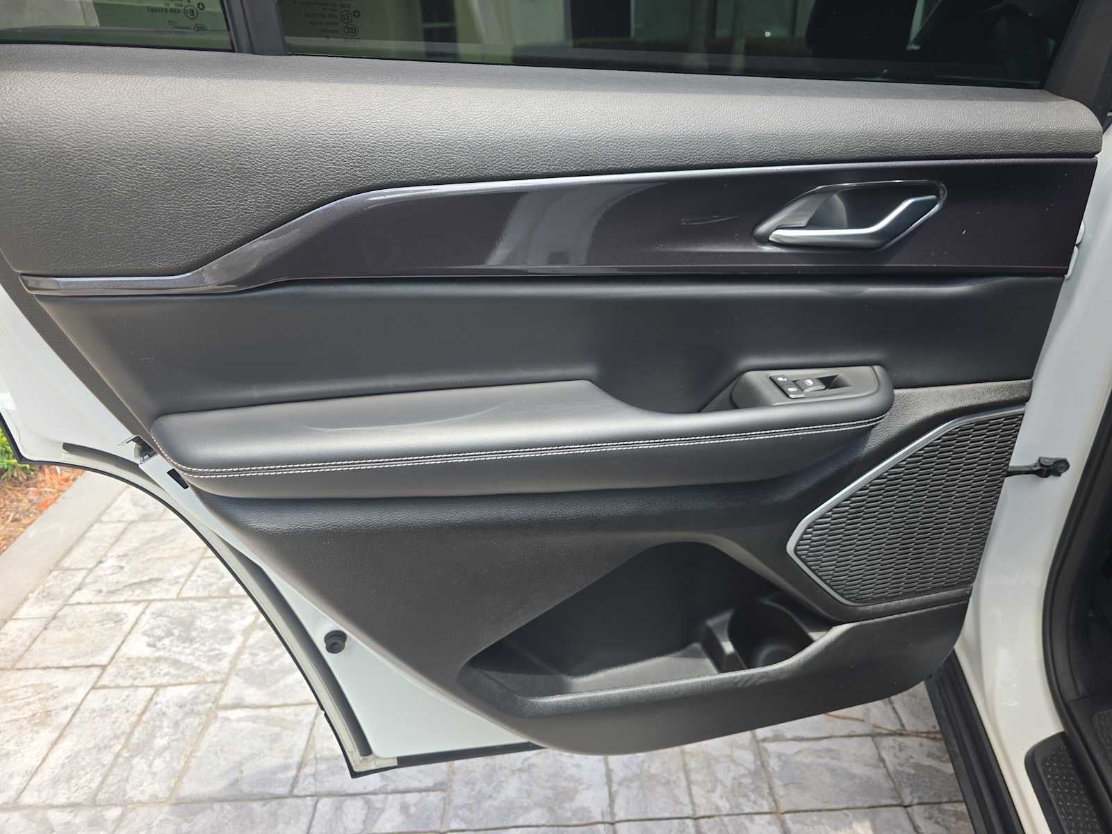 2021 Jeep Grand Cherokee L Altitude