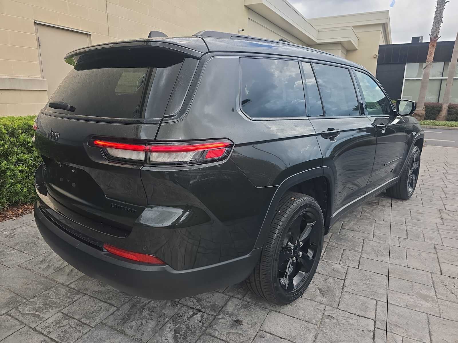 2024 Jeep Grand Cherokee L Limited
