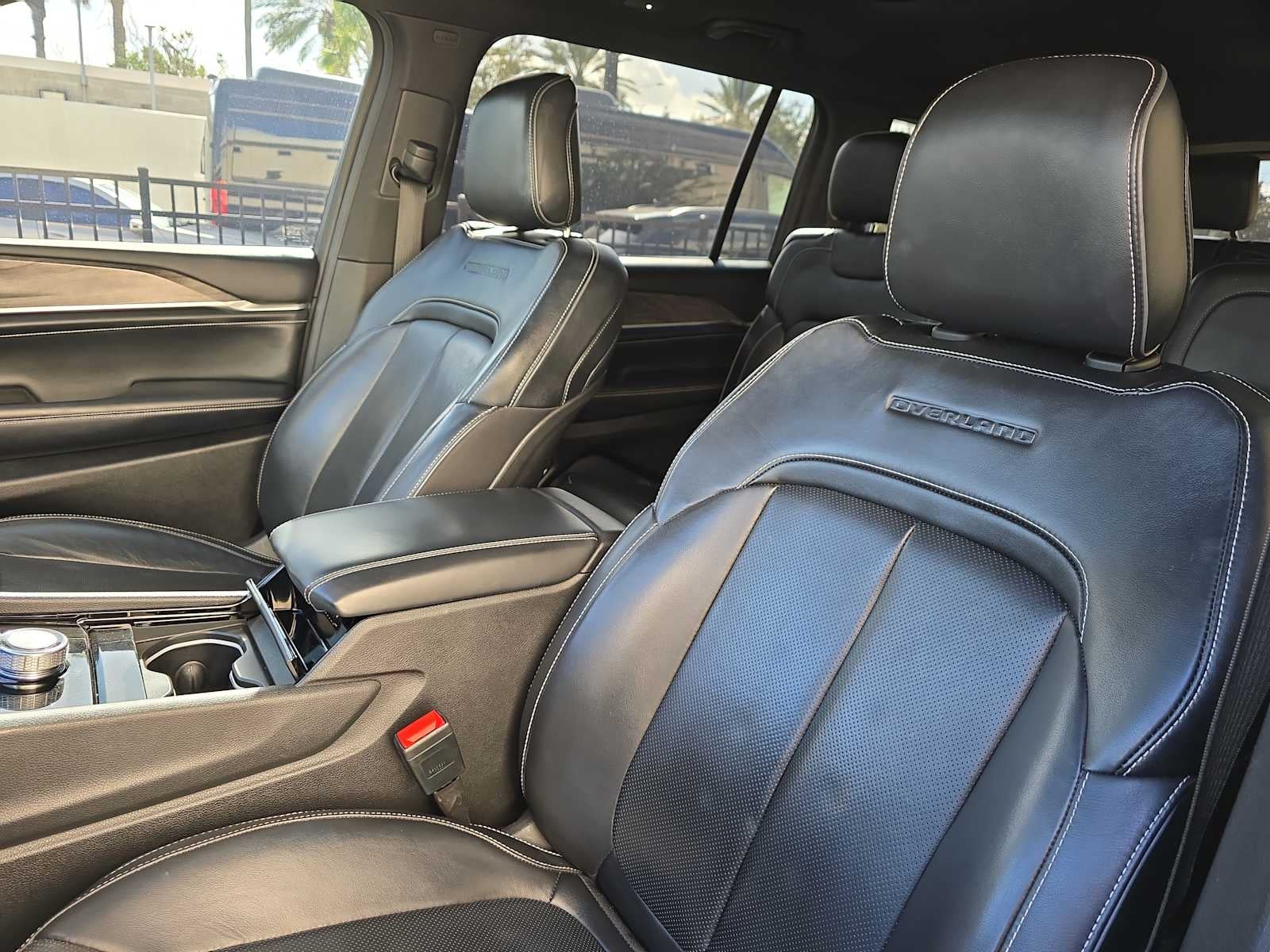 2022 Jeep Grand Cherokee L Overland