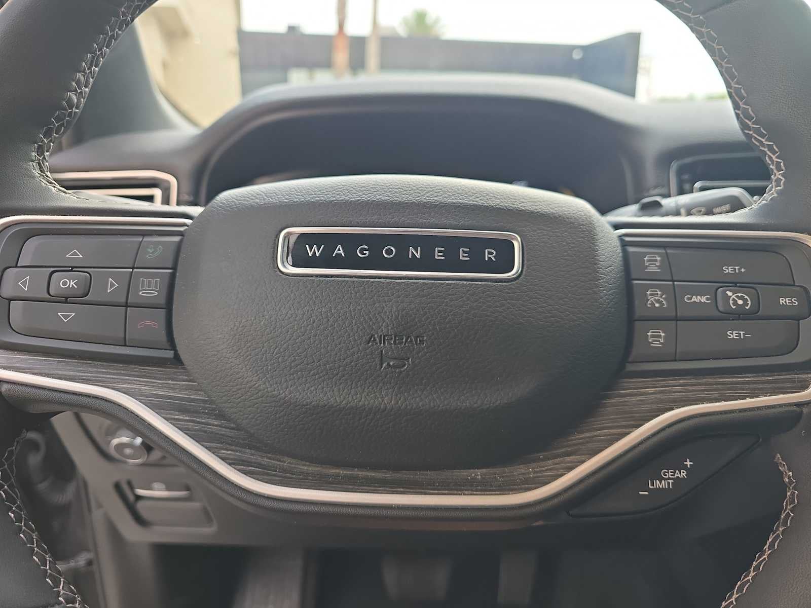 2023 Jeep Wagoneer Series II