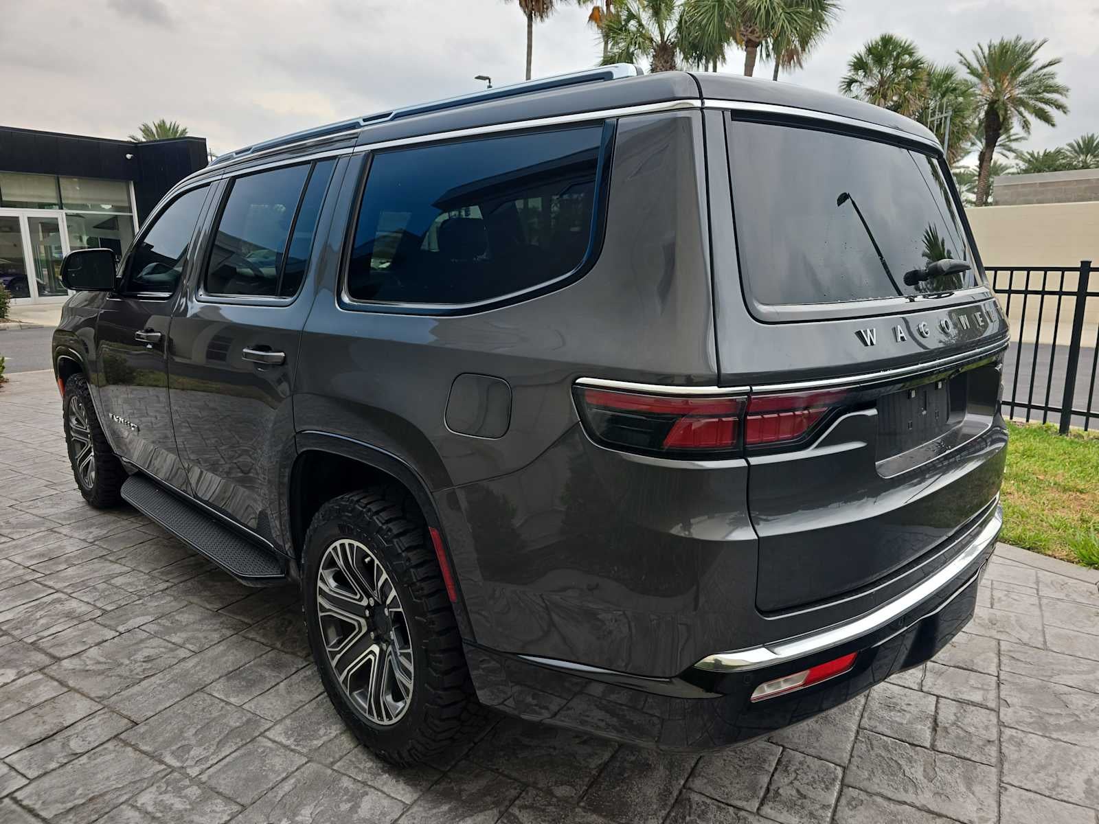 2023 Jeep Wagoneer Series II
