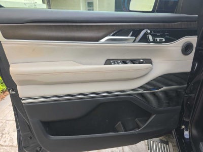 2023 Jeep Grand Wagoneer Series II