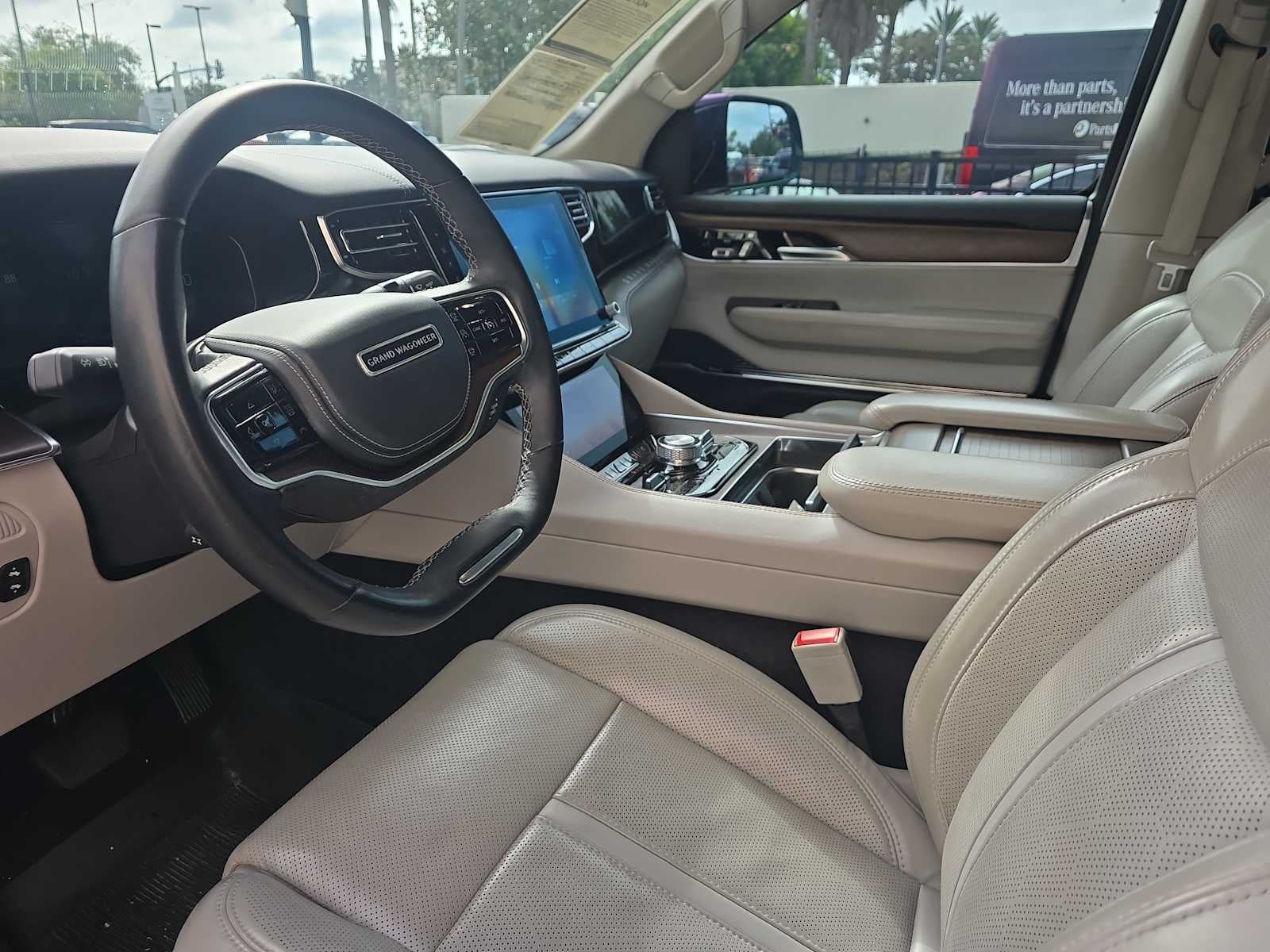 2023 Jeep Grand Wagoneer Series II