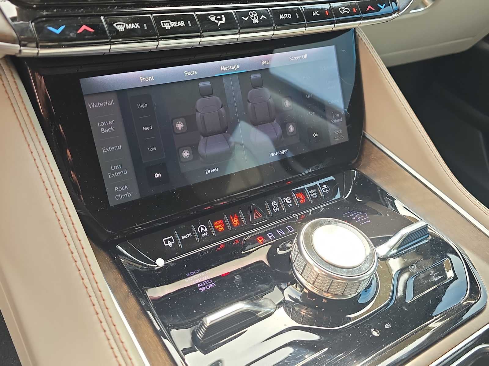 2023 Jeep Grand Wagoneer Series II