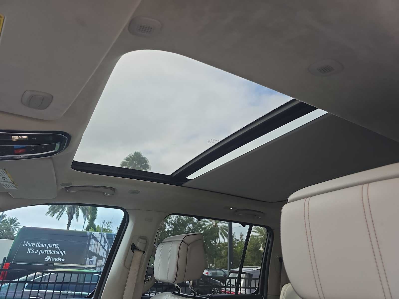 2023 Jeep Grand Wagoneer Series II