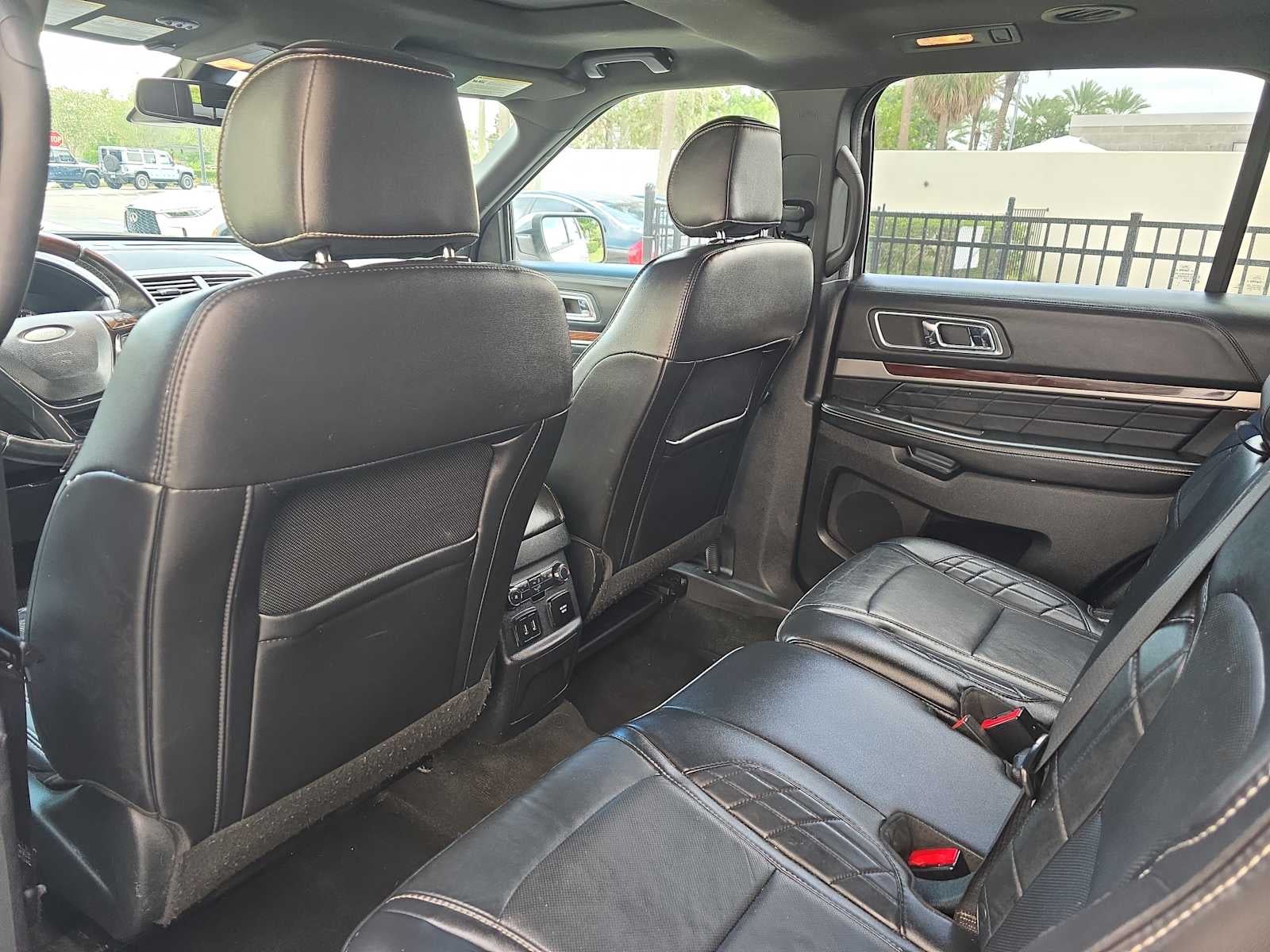2017 Ford Explorer Platinum
