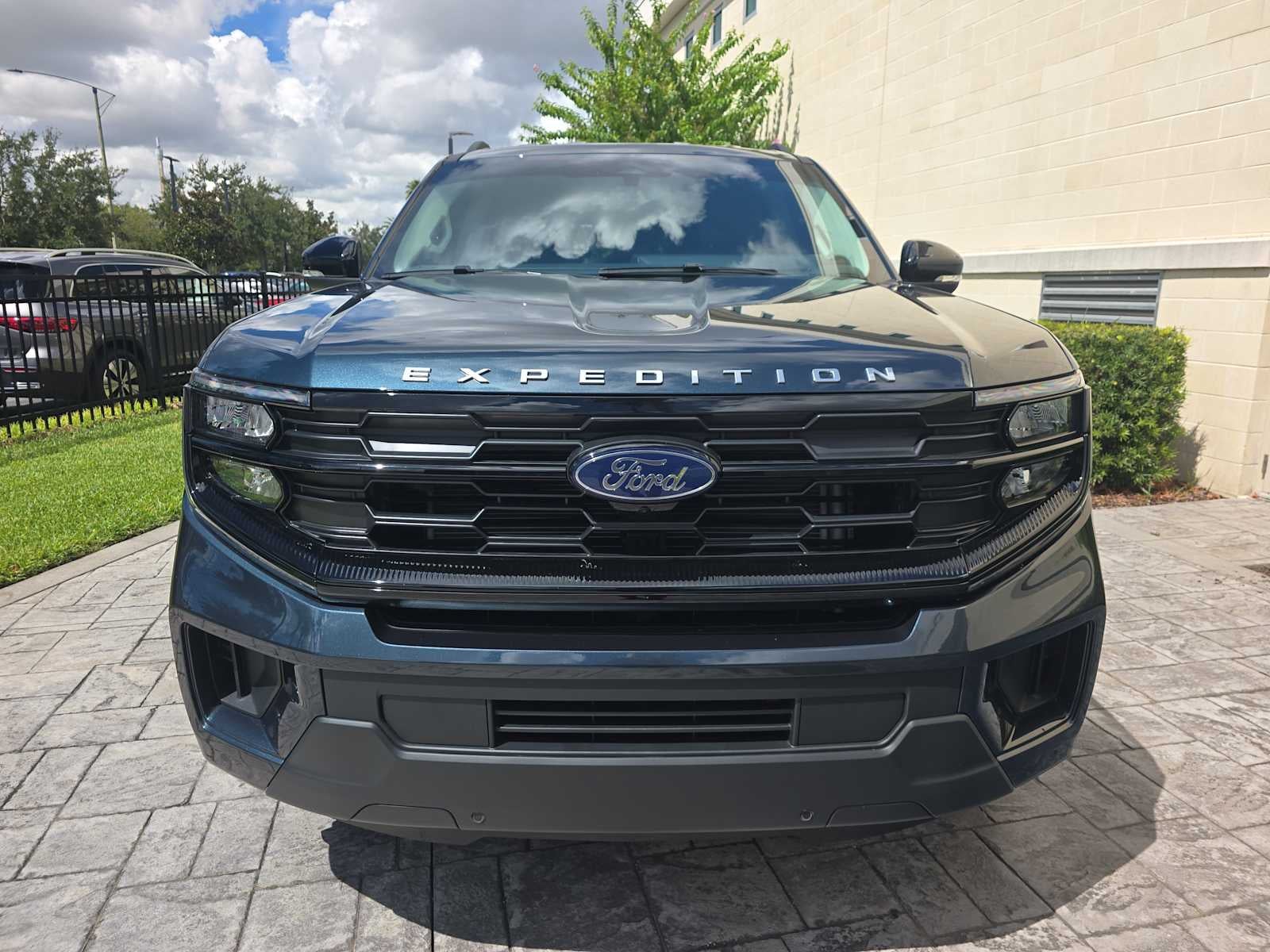 2026 Ford Expedition Active