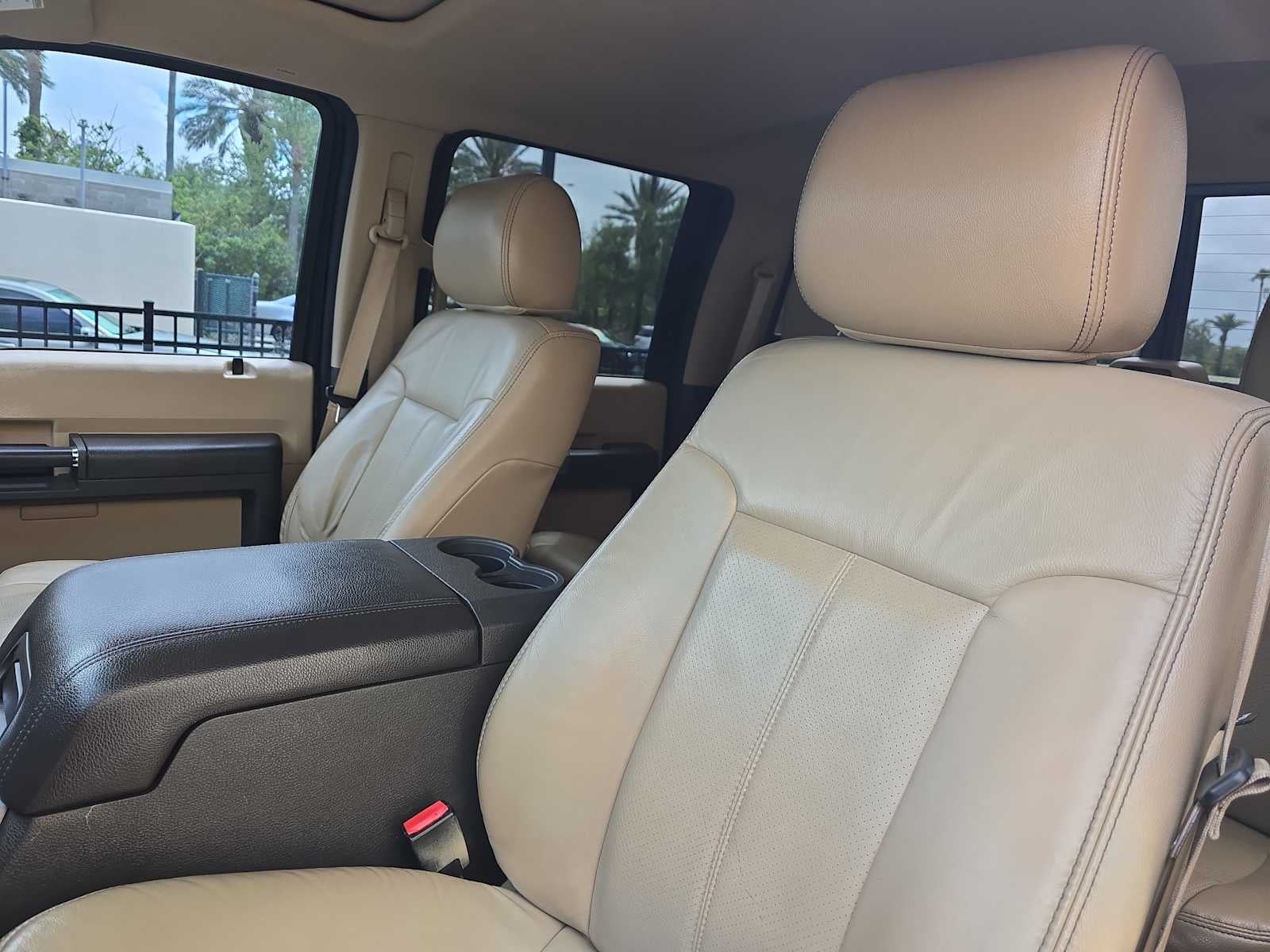 2013 Ford Super Duty F-250 Pickup Lariat