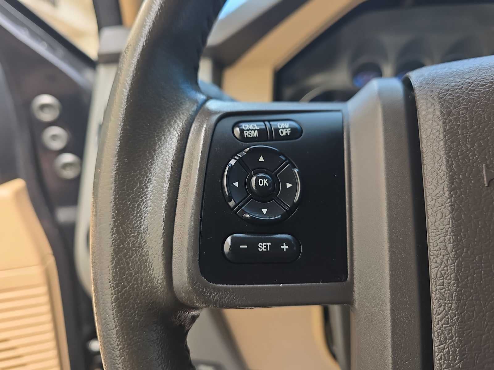 2013 Ford Super Duty F-250 Pickup Lariat