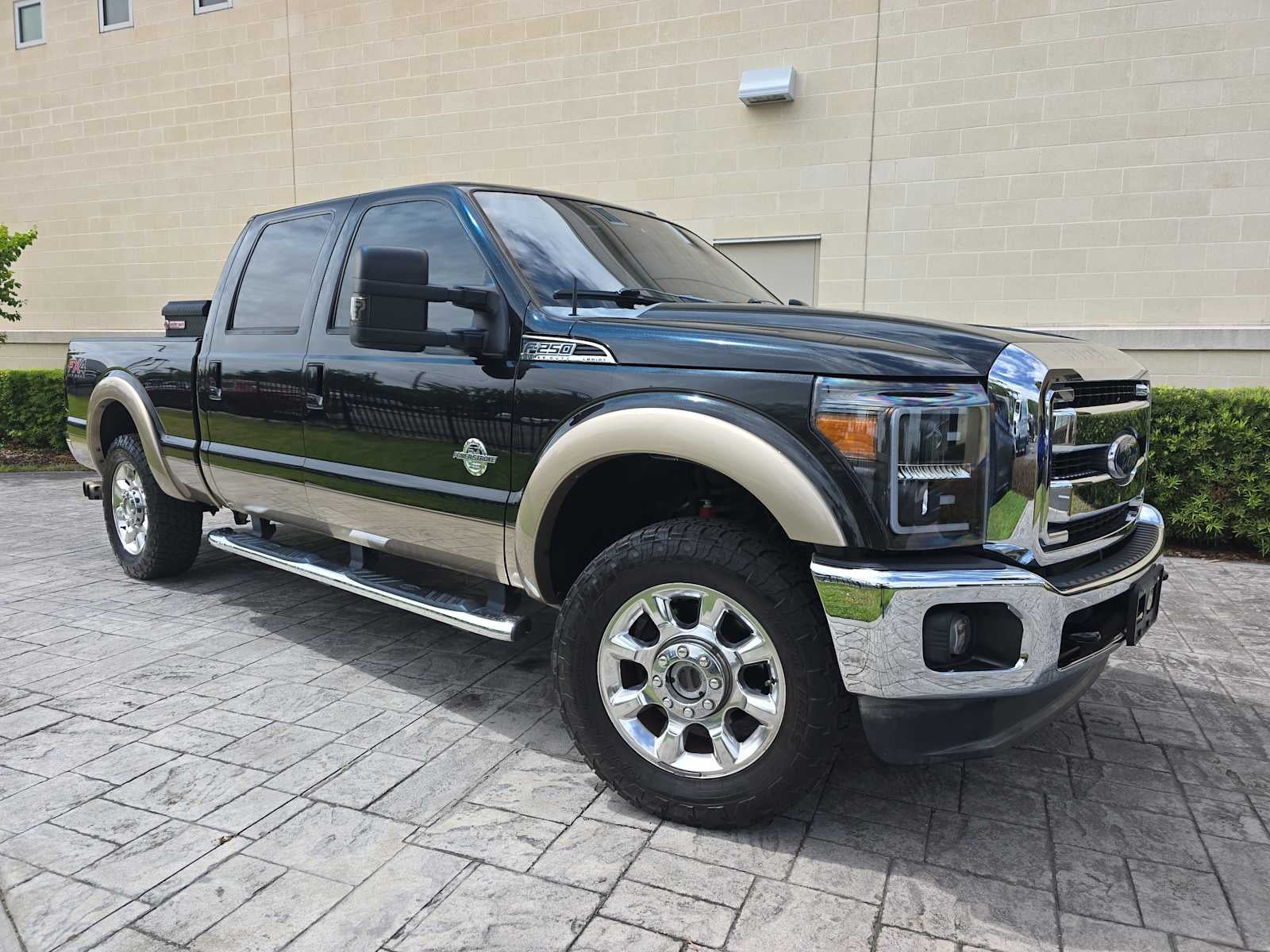 2013 Ford Super Duty F-250 Pickup Lariat