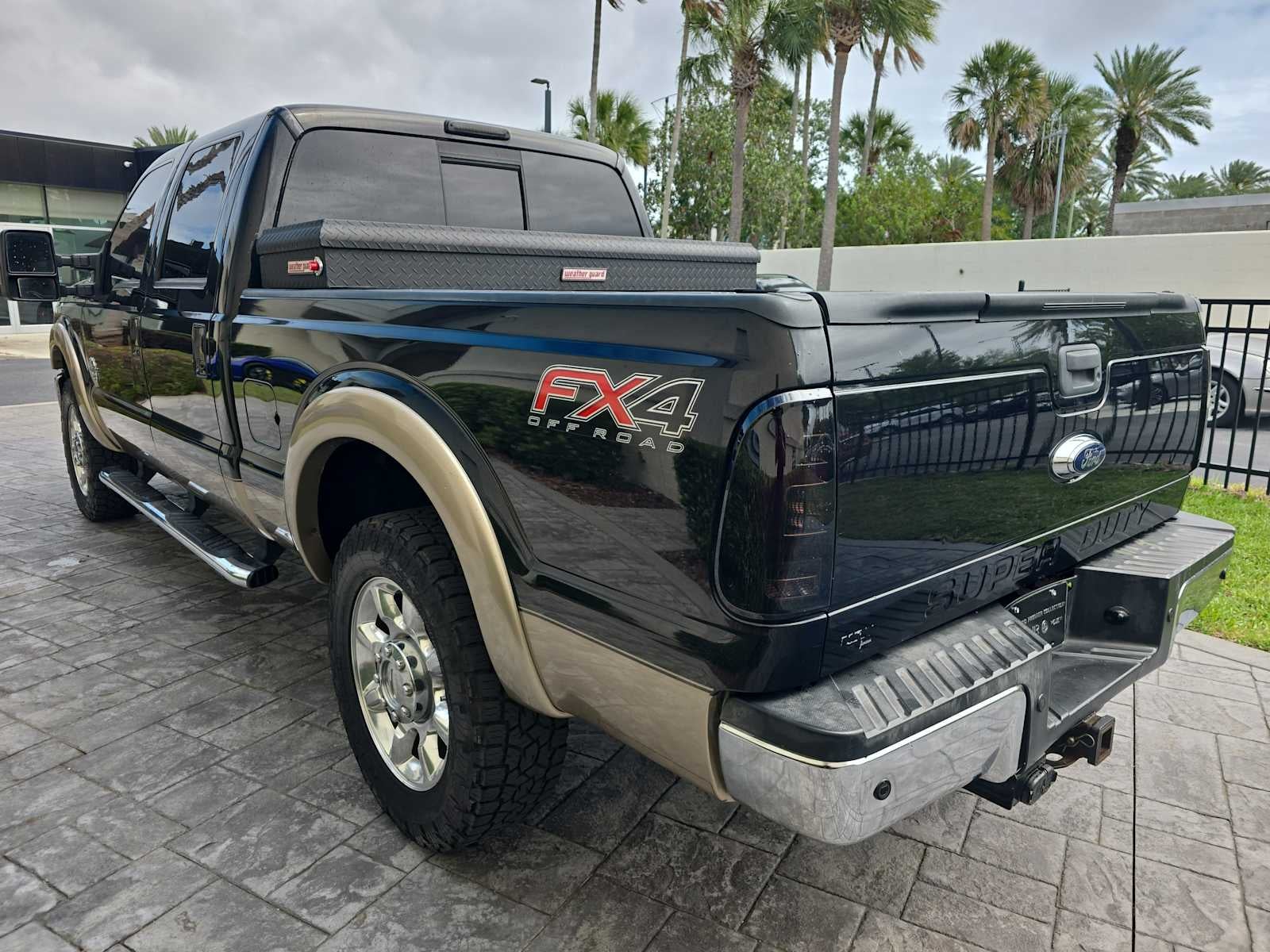 2013 Ford Super Duty F-250 Pickup Lariat