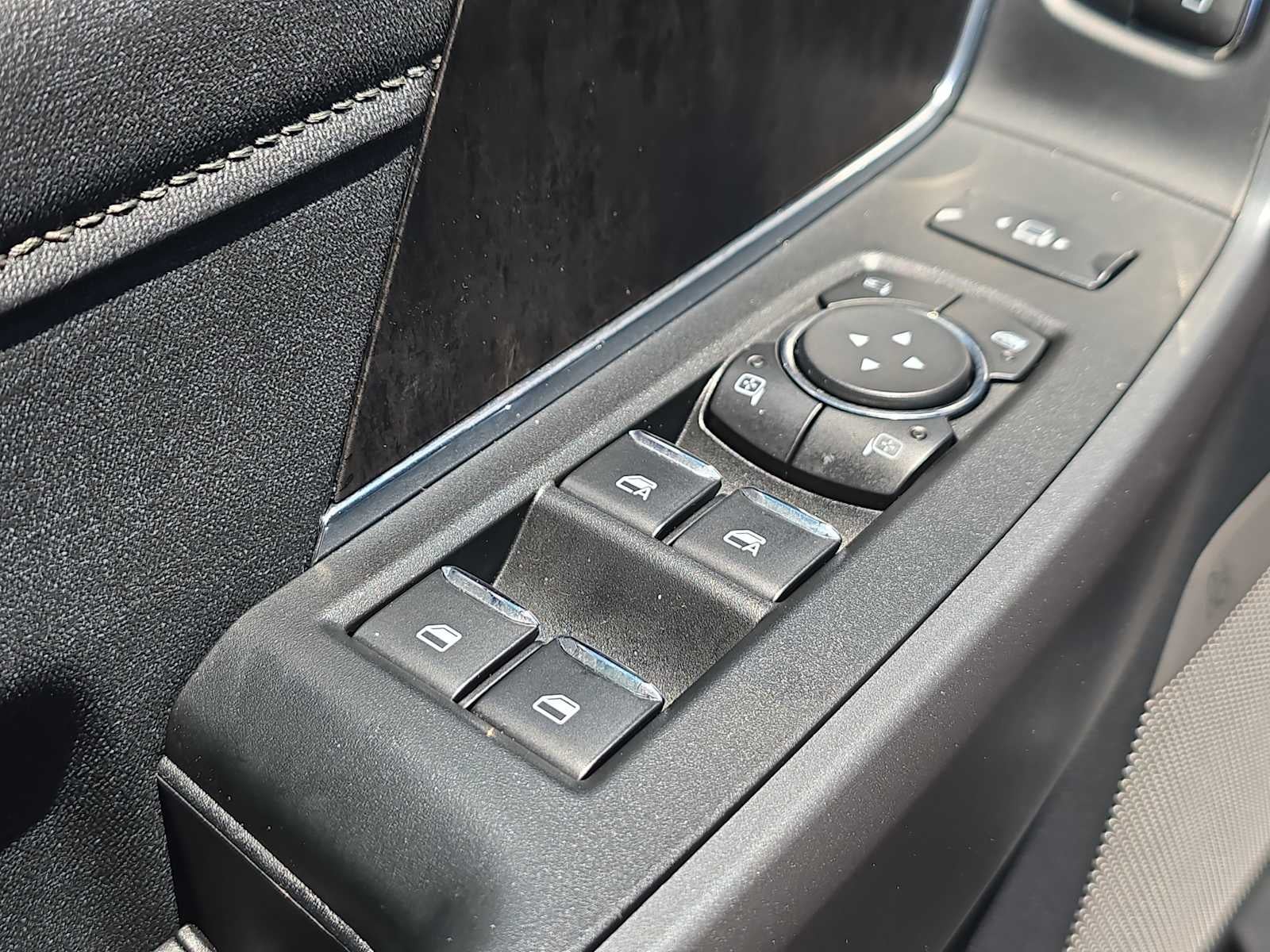 2025 Ford Super Duty F-250 Pickup LARIAT