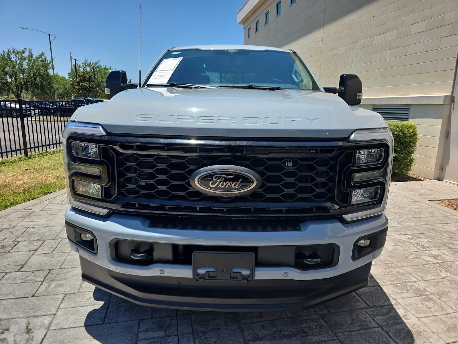 2025 Ford Super Duty F-250 Pickup LARIAT