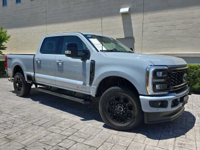 2025 Ford Super Duty F-250 Pickup LARIAT