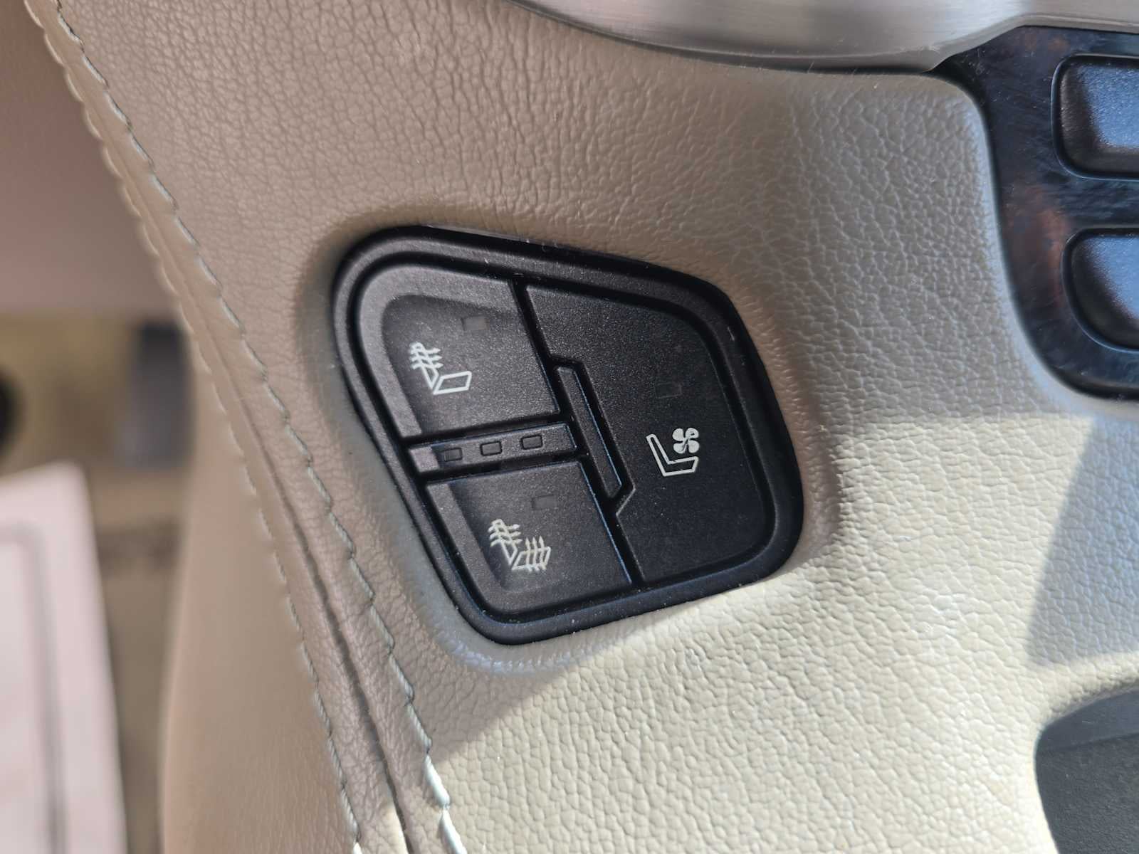 2018 GMC Yukon XL SLT
