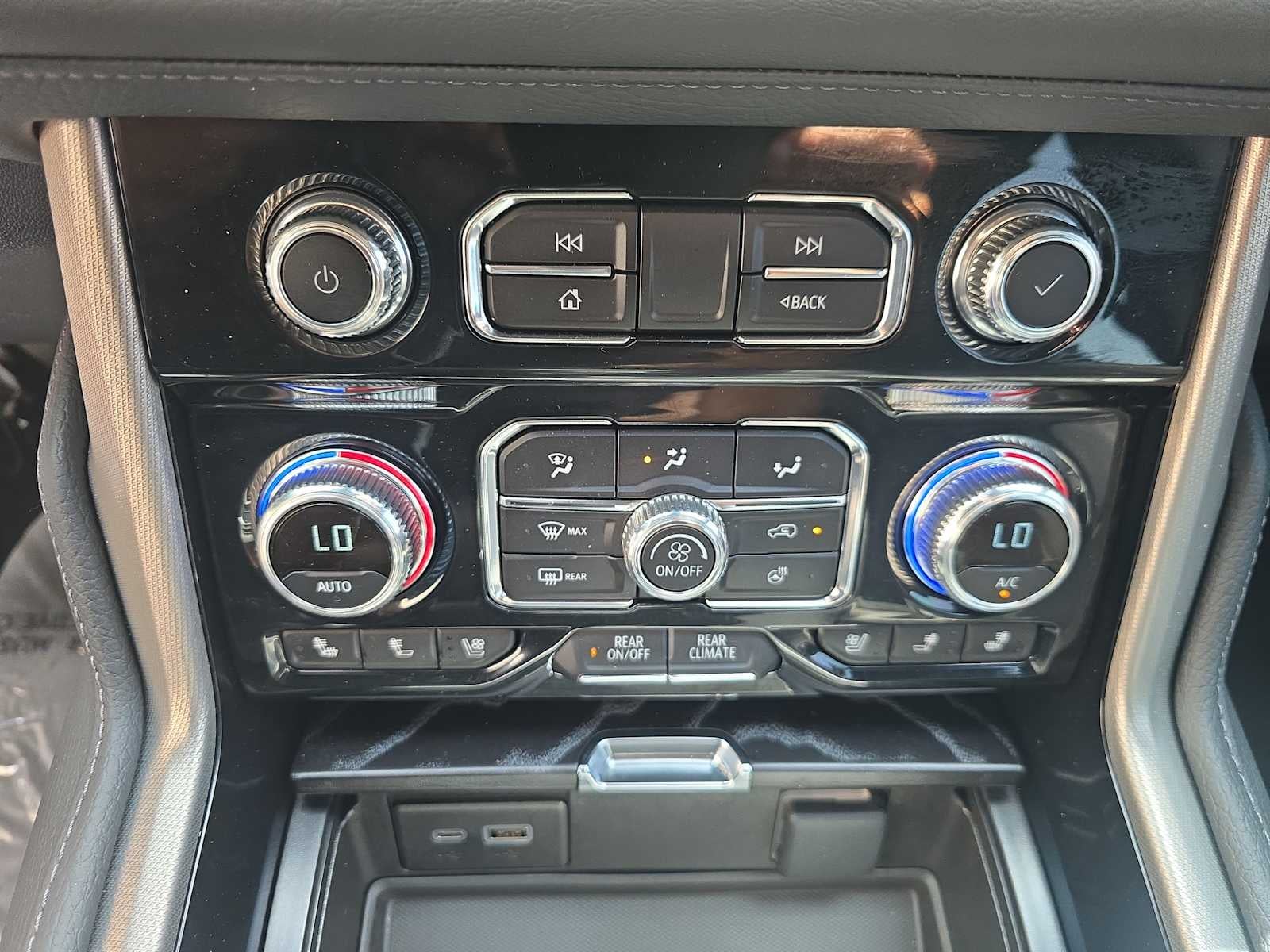 2024 GMC Yukon Denali Denali