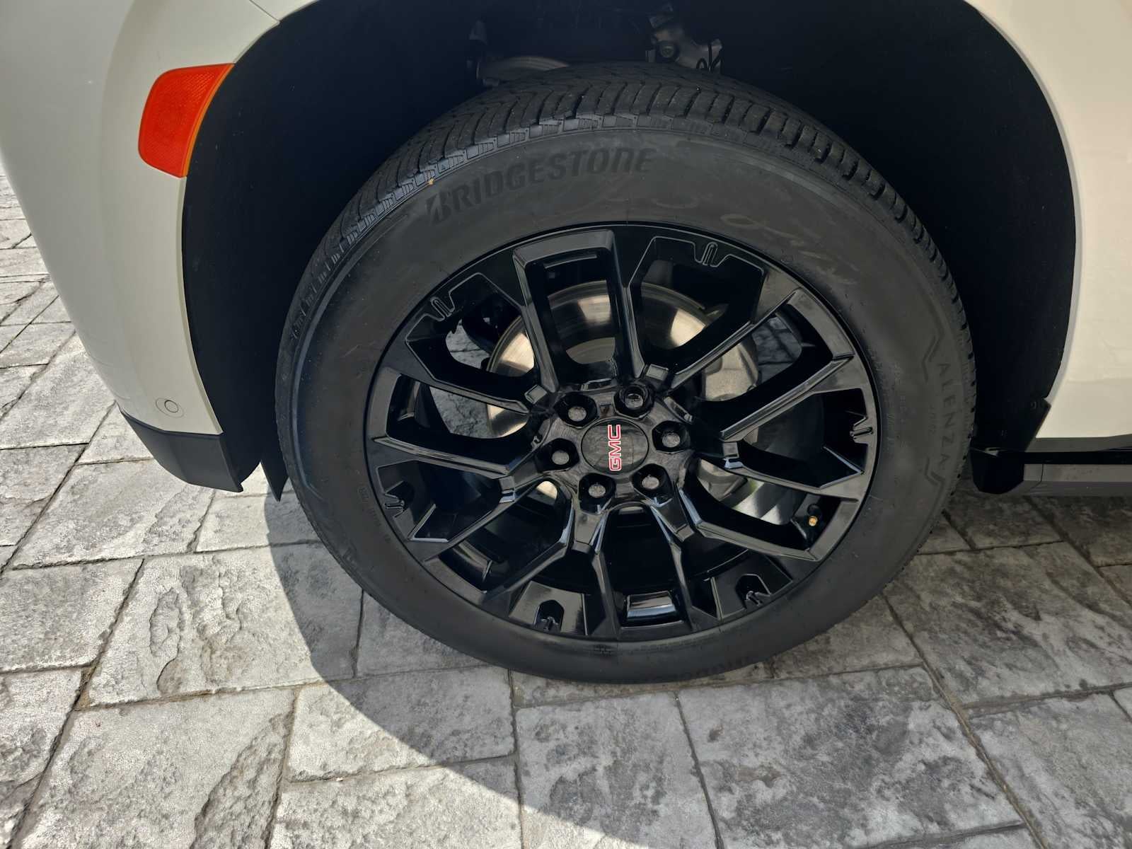 2024 GMC Yukon Denali Denali
