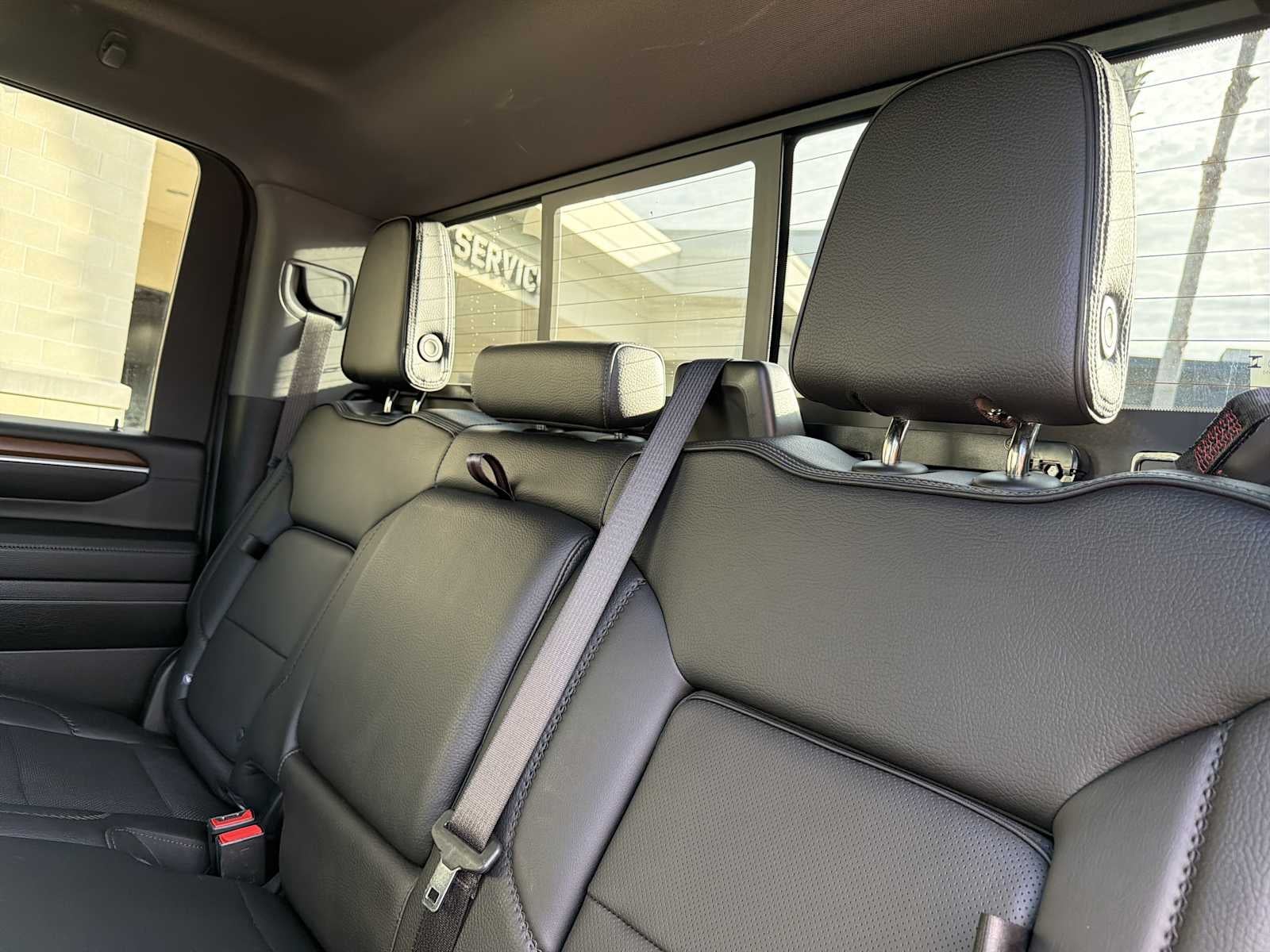 2024 GMC Sierra 2500HD Denali