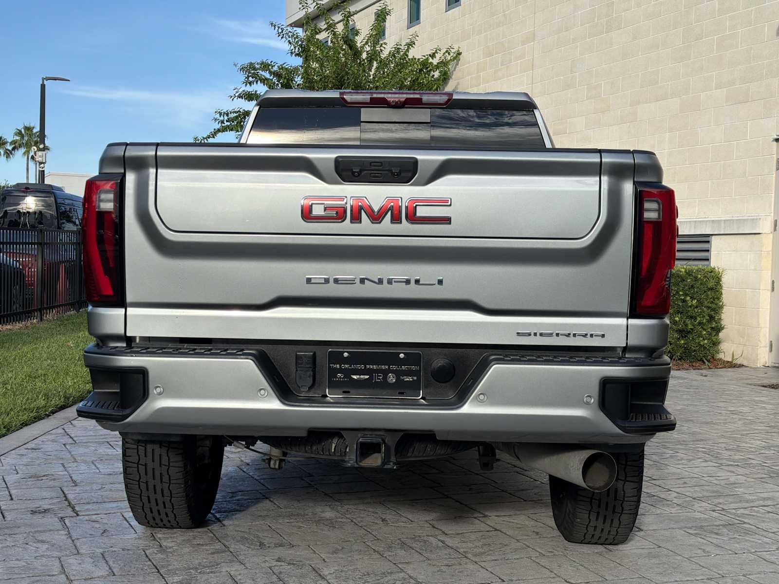 2024 GMC Sierra 2500HD Denali