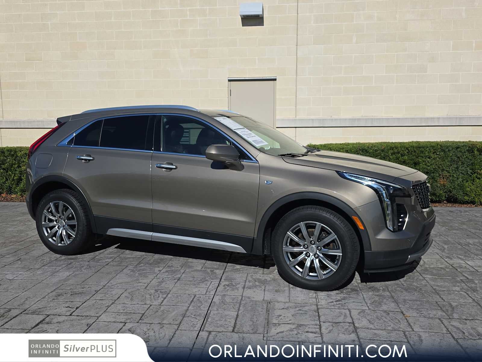 2020 Cadillac XT4 FWD Premium Luxury