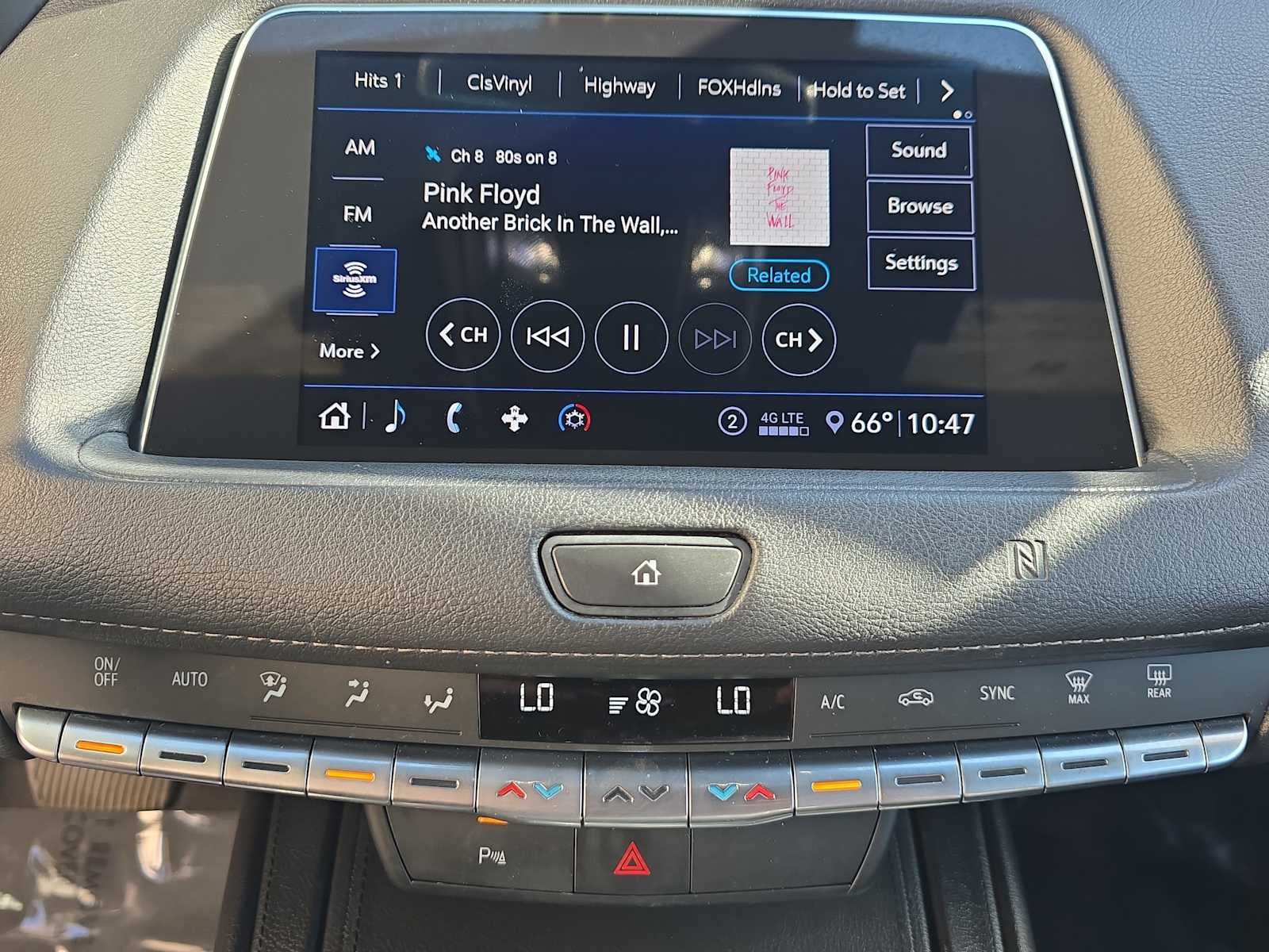 2020 Cadillac XT4 FWD Premium Luxury