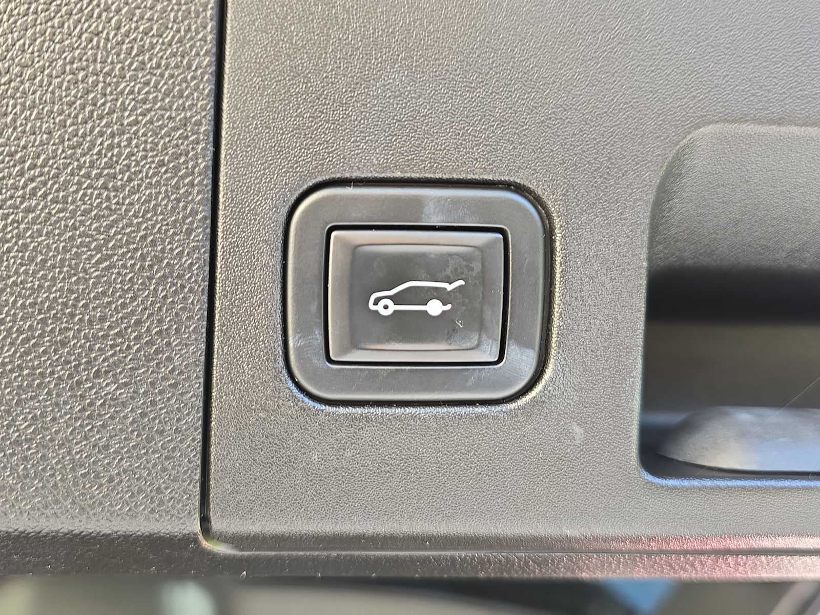 2020 Cadillac XT4 FWD Premium Luxury