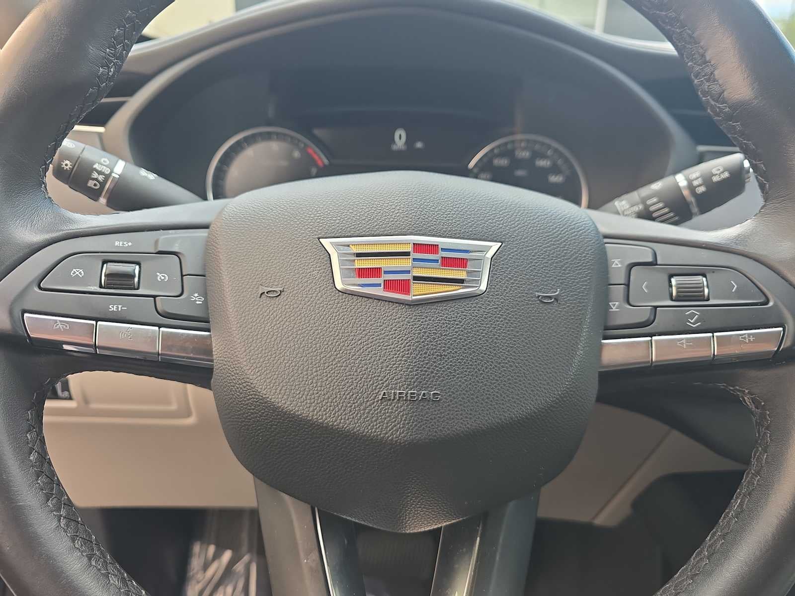 2021 Cadillac XT4 AWD Premium Luxury