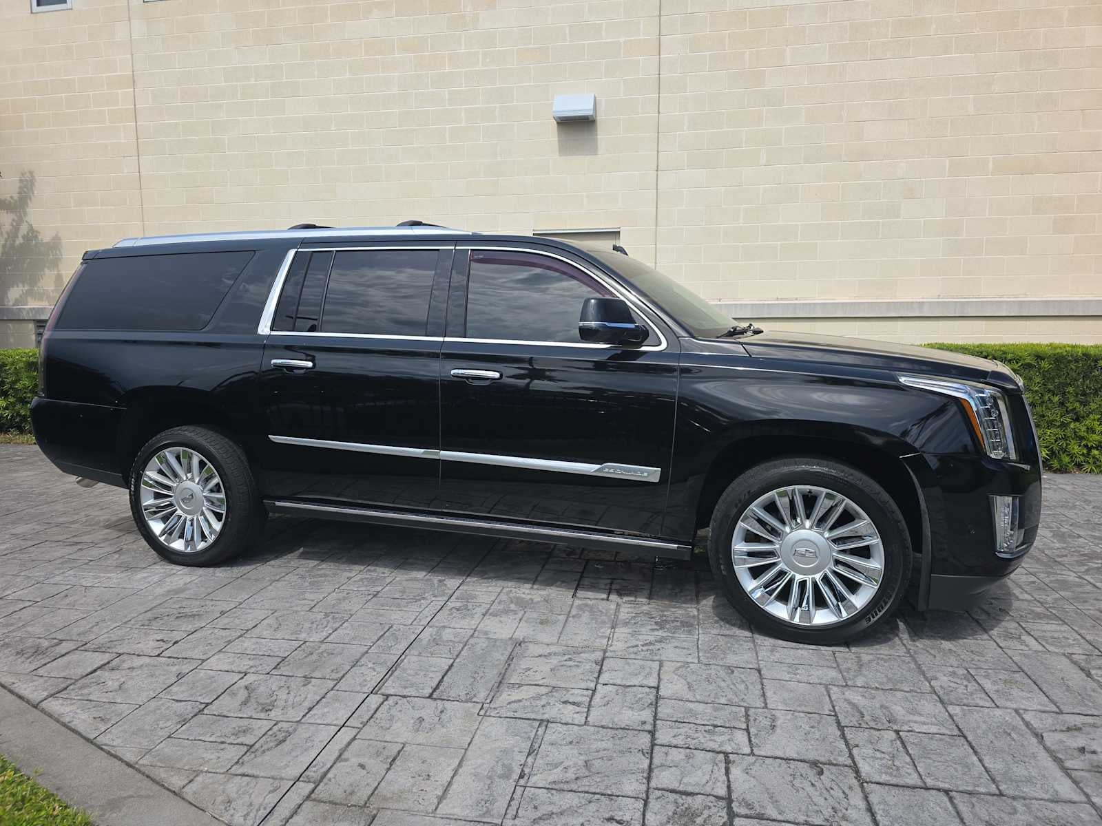 2019 Cadillac Escalade ESV