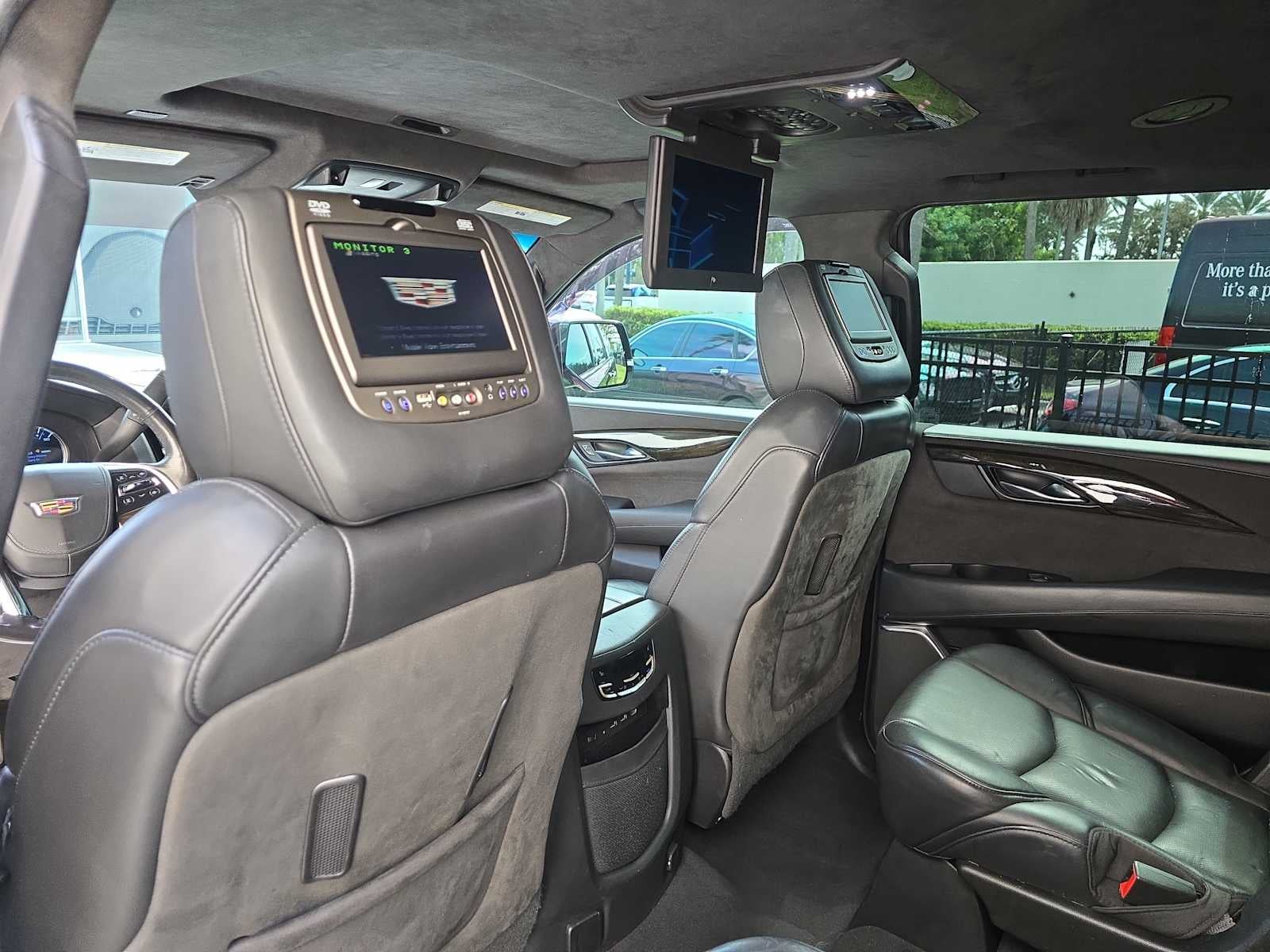 2019 Cadillac Escalade ESV Platinum