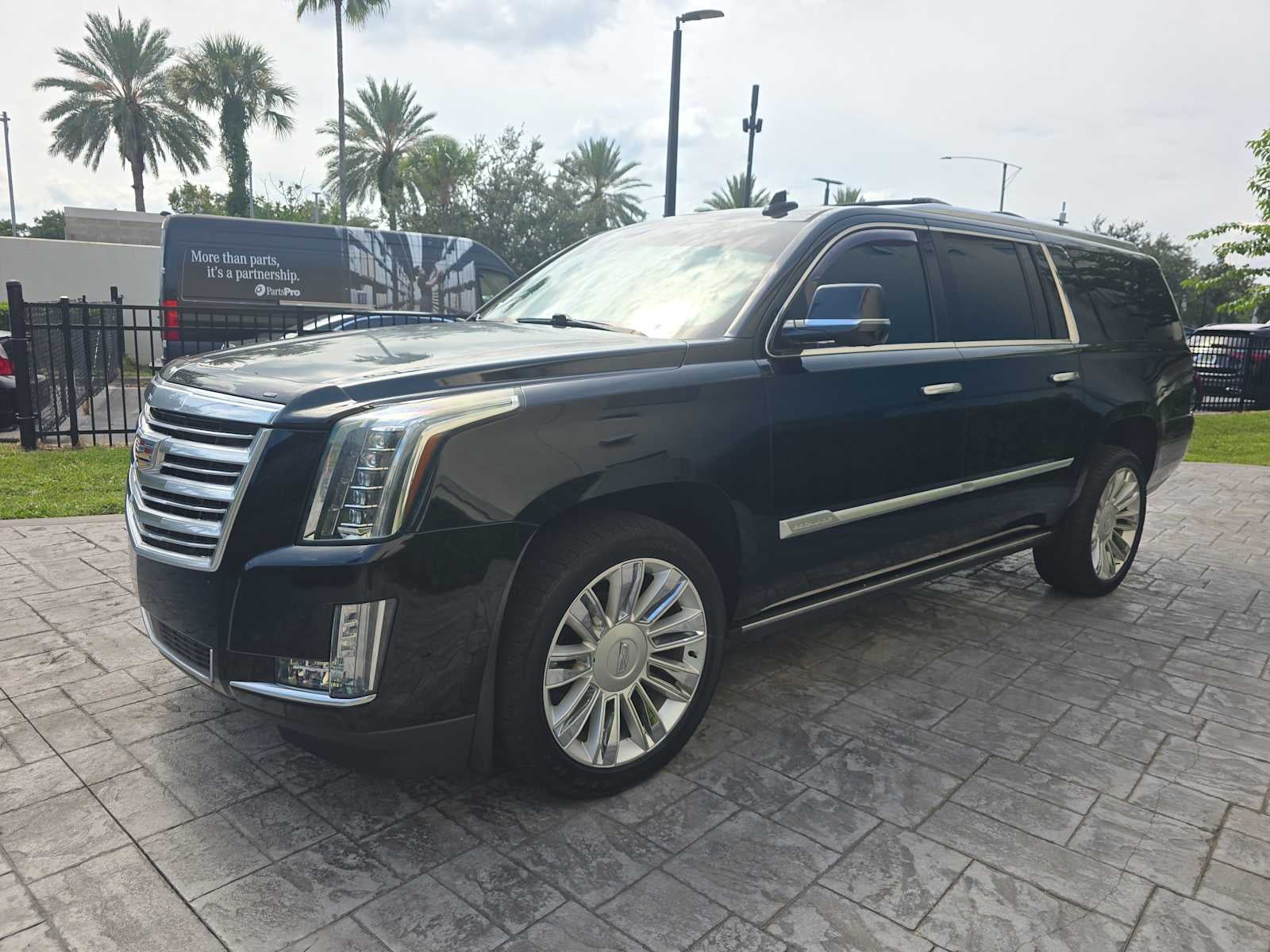 2019 Cadillac Escalade ESV Platinum