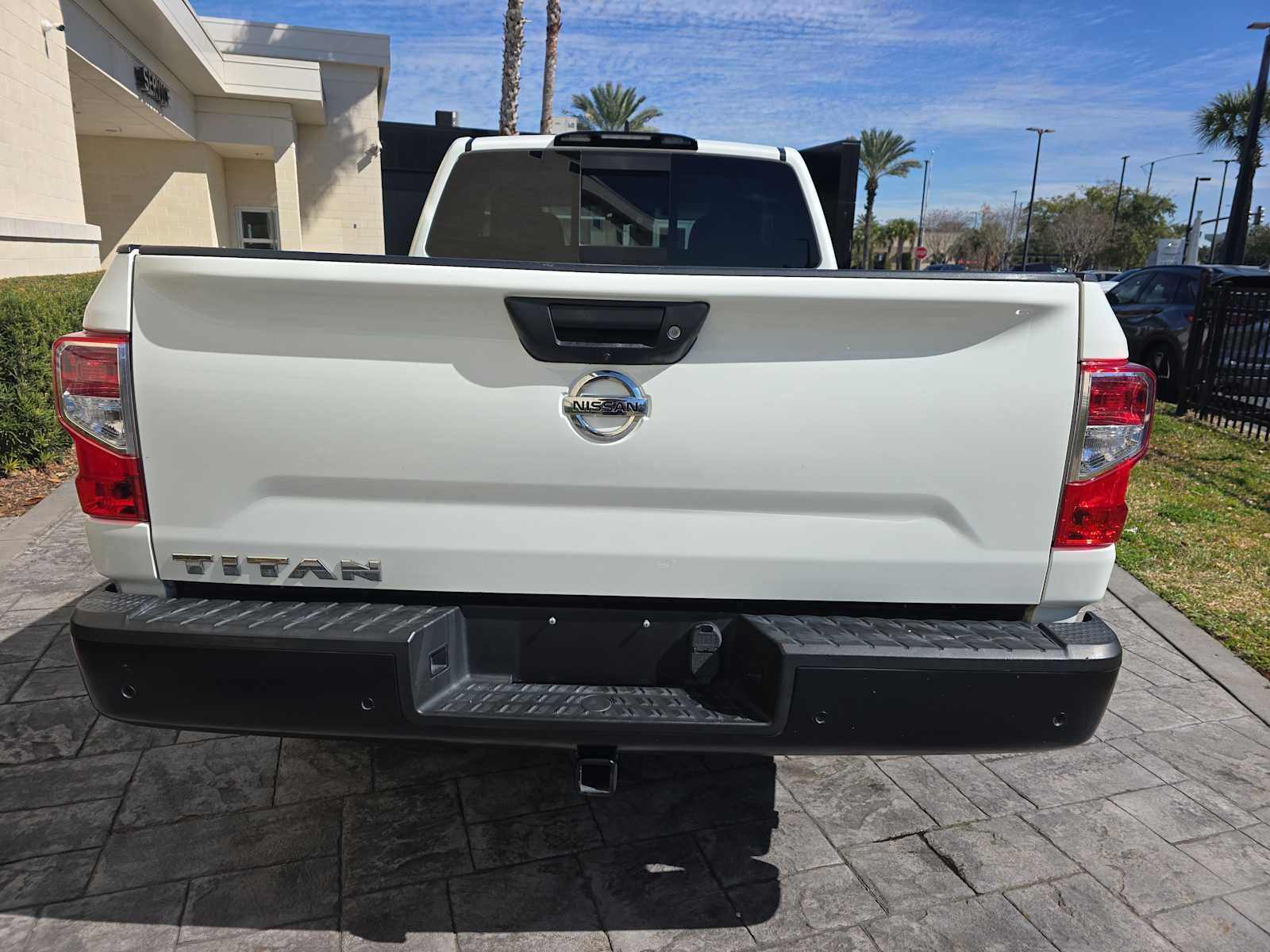 2022 Nissan Titan S