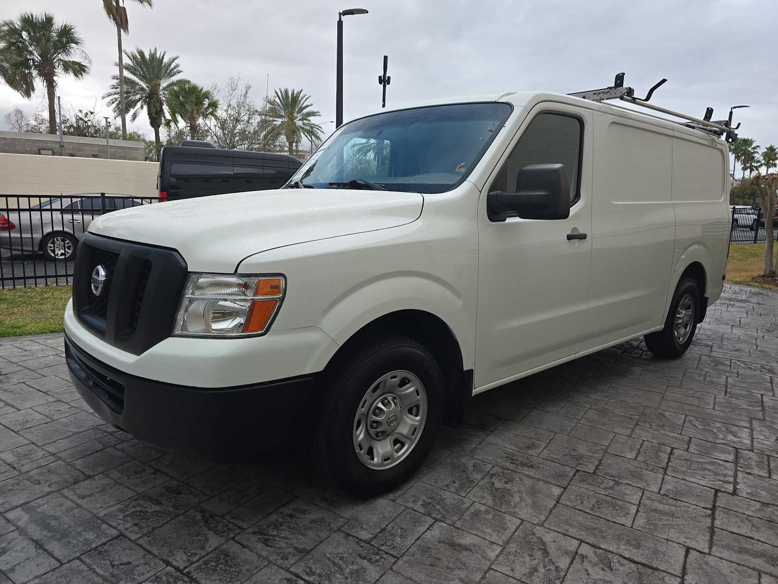 2020 Nissan NV2500HD SV