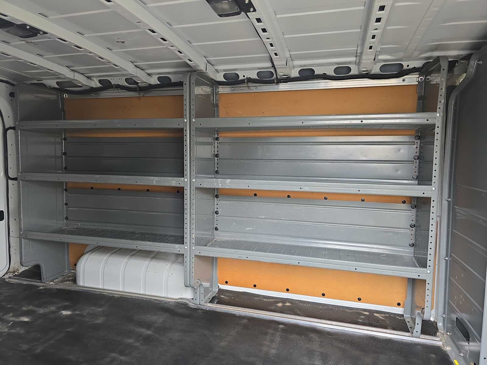 2021 Nissan NV2500HD SV