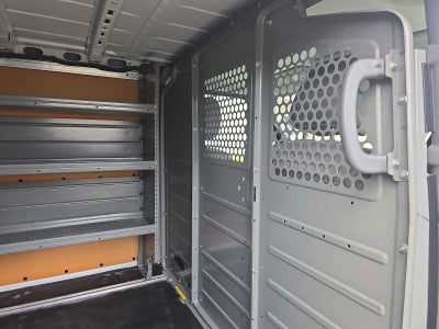 2021 Nissan NV2500HD SV