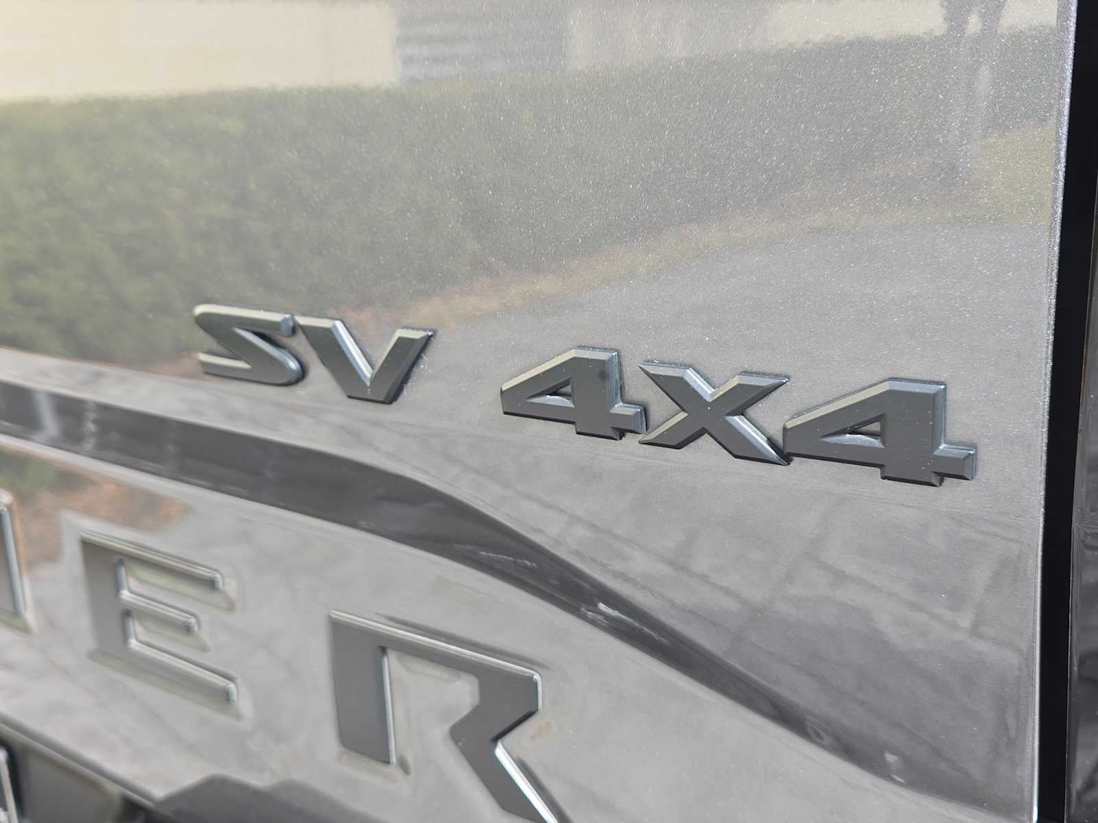 2023 Nissan Frontier SV