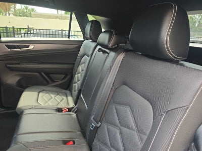 2024 Volkswagen Atlas Cross Sport 2.0T SE