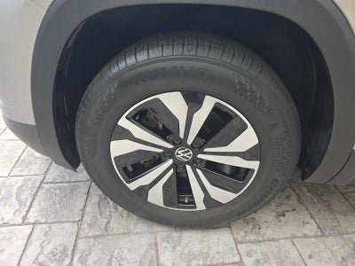 2024 Volkswagen Atlas Cross Sport 2.0T SE