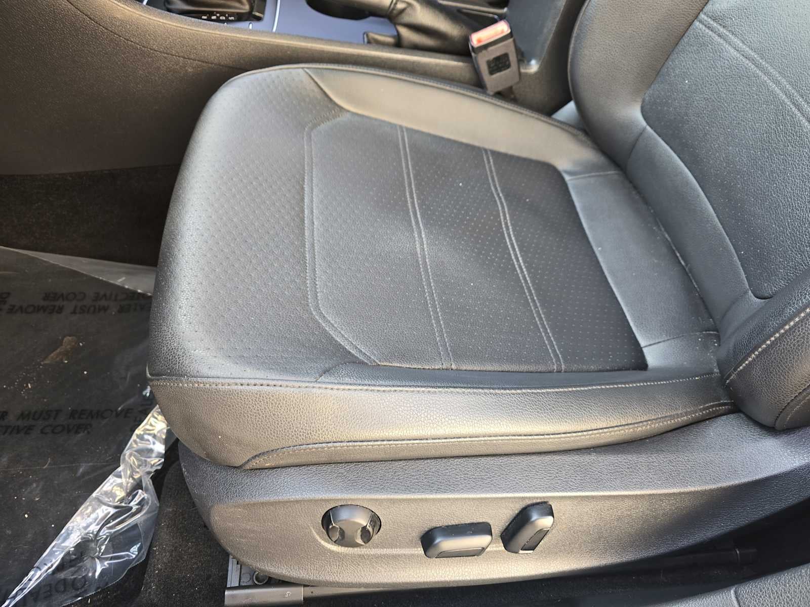 2017 Volkswagen Passat R-Line w/Comfort Pkg