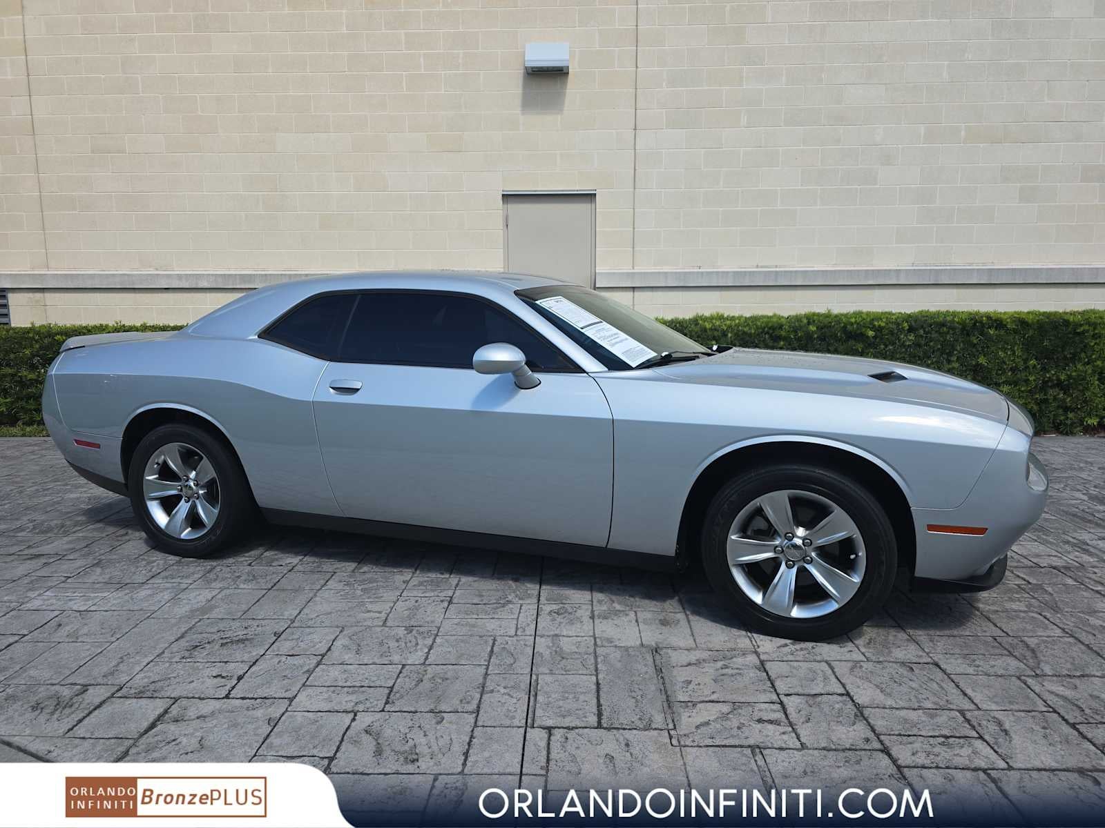 2021 Dodge Challenger SXT