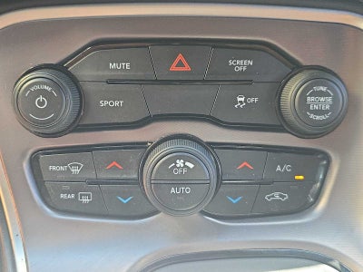 2021 Dodge Challenger SXT