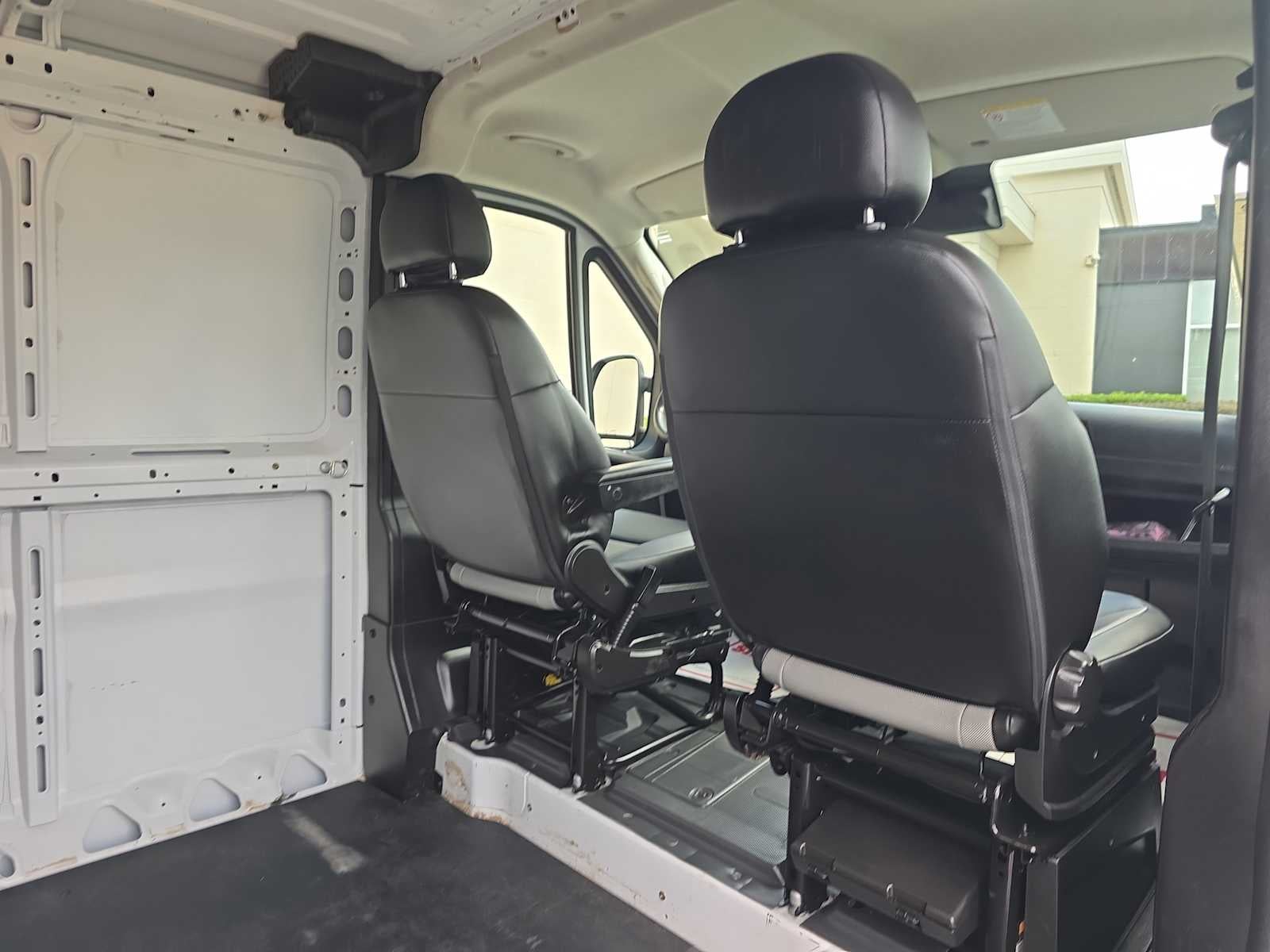 2023 RAM ProMaster Cargo Van 1500 Low Roof 136" WB