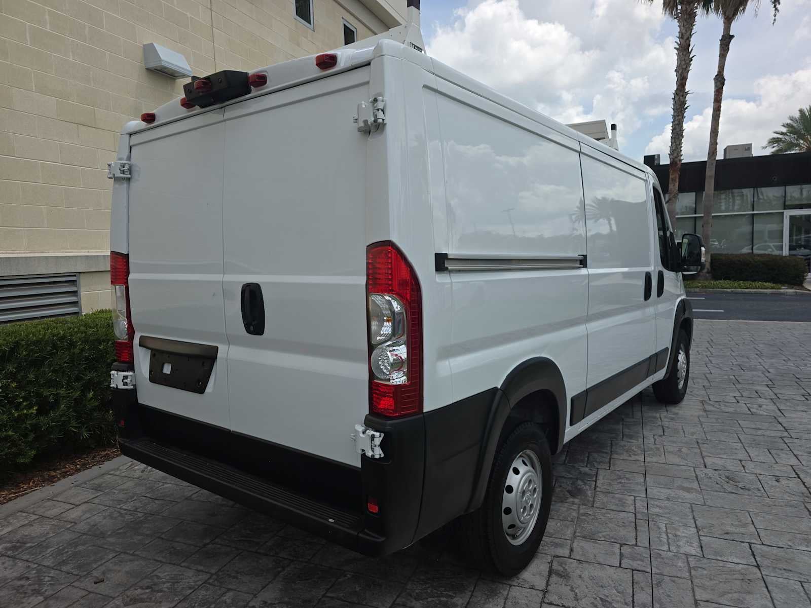 2023 RAM ProMaster Cargo Van 1500 Low Roof 136" WB