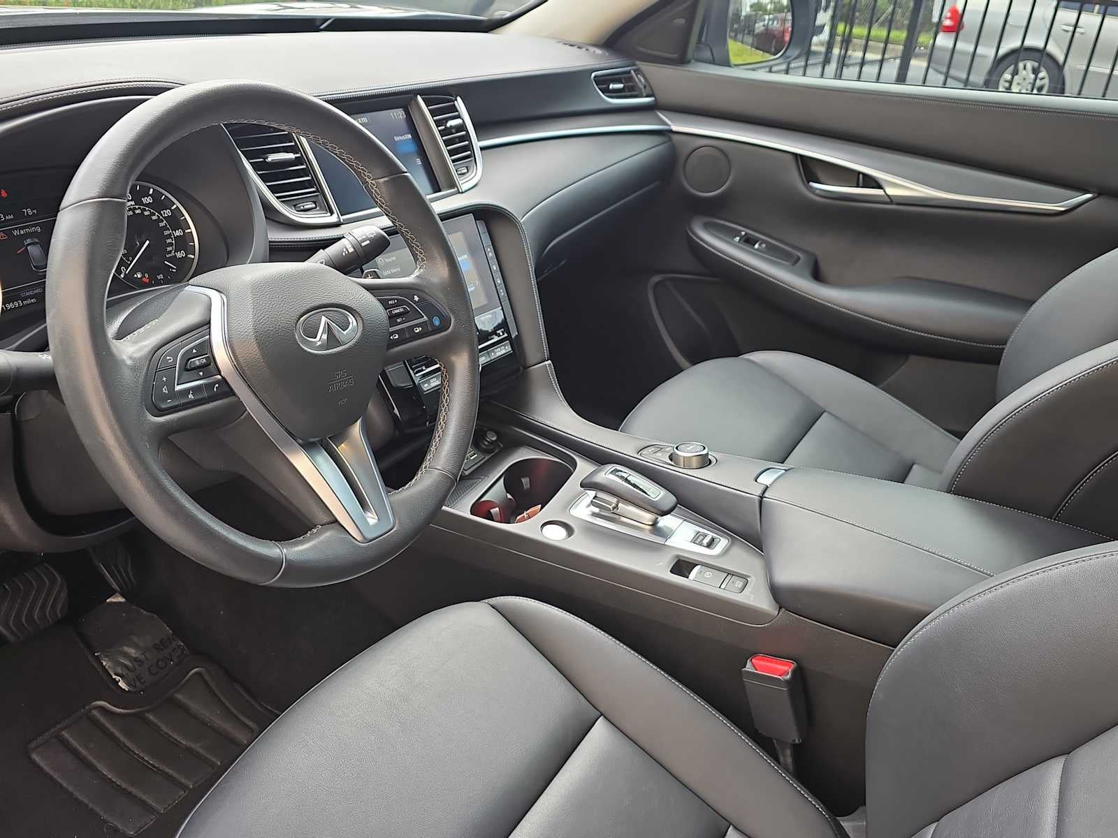 2024 INFINITI QX50 PURE