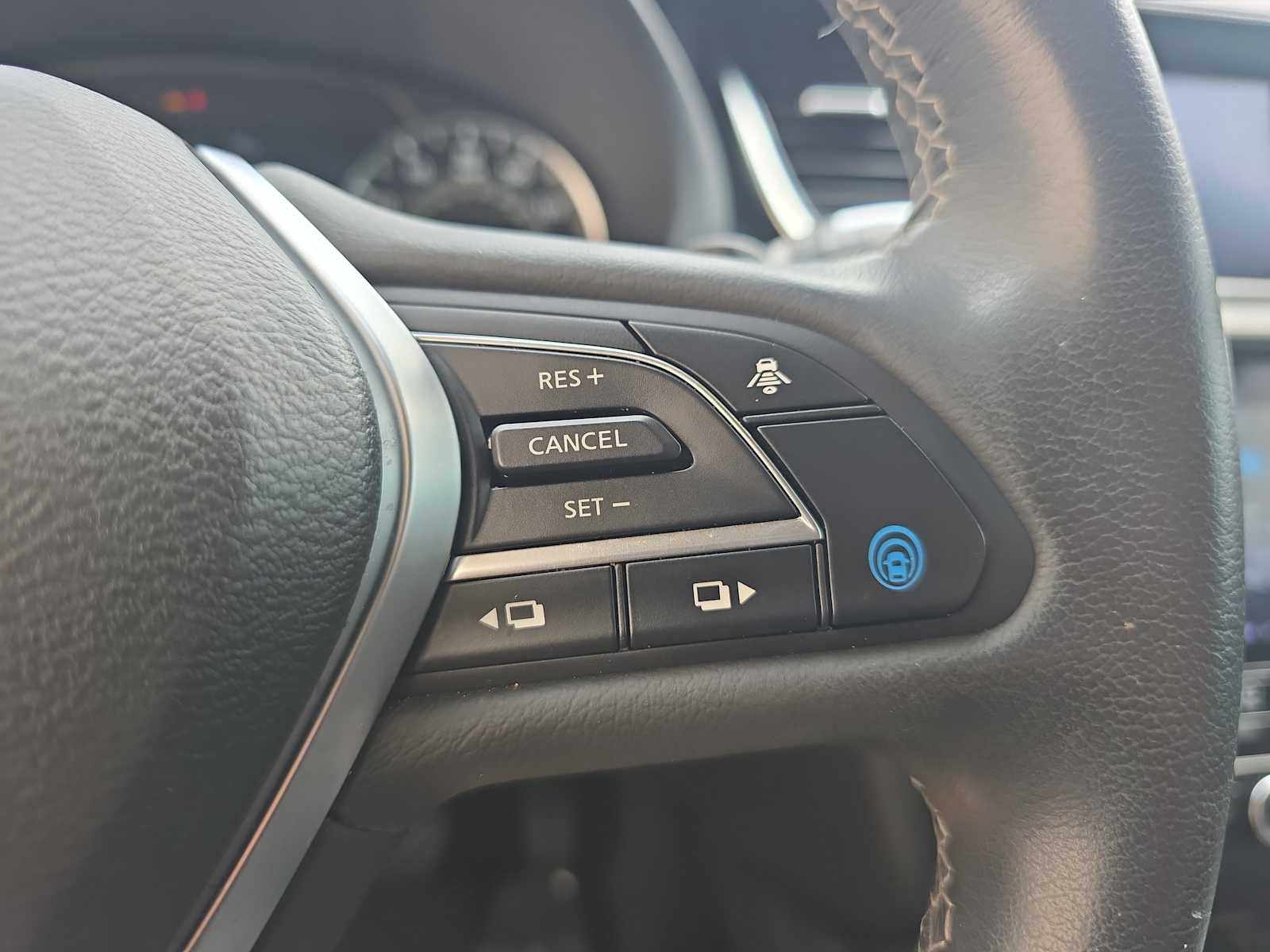 2024 INFINITI QX50 PURE