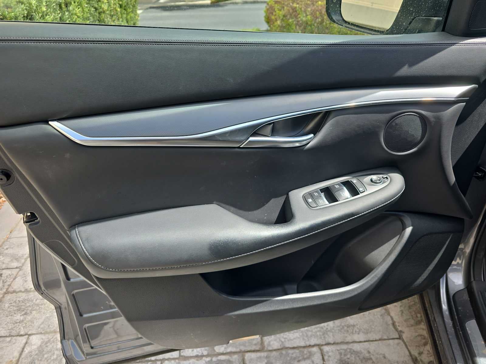 2025 INFINITI QX50 PURE