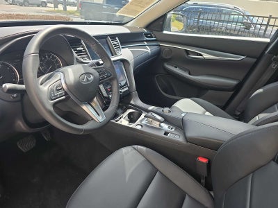2025 INFINITI QX50 PURE