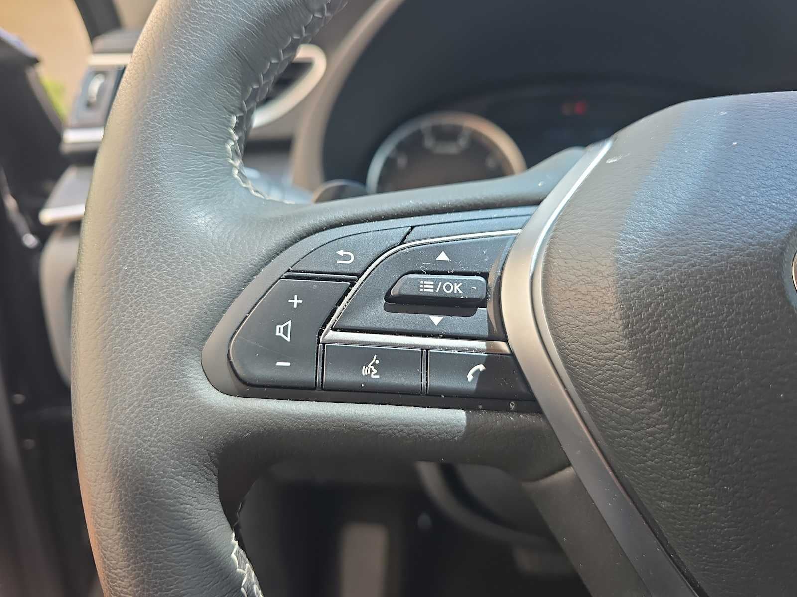 2025 INFINITI QX50 PURE